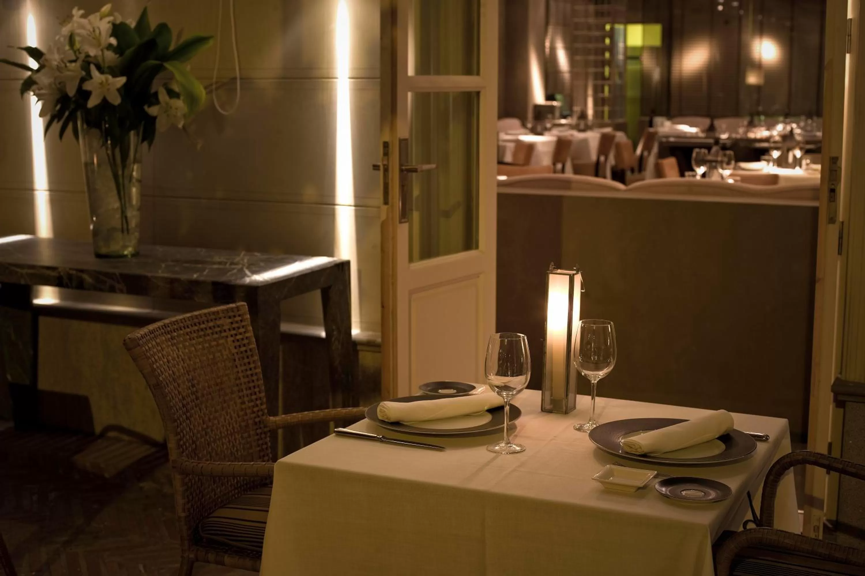 Restaurant/places to eat in Villa Oniria