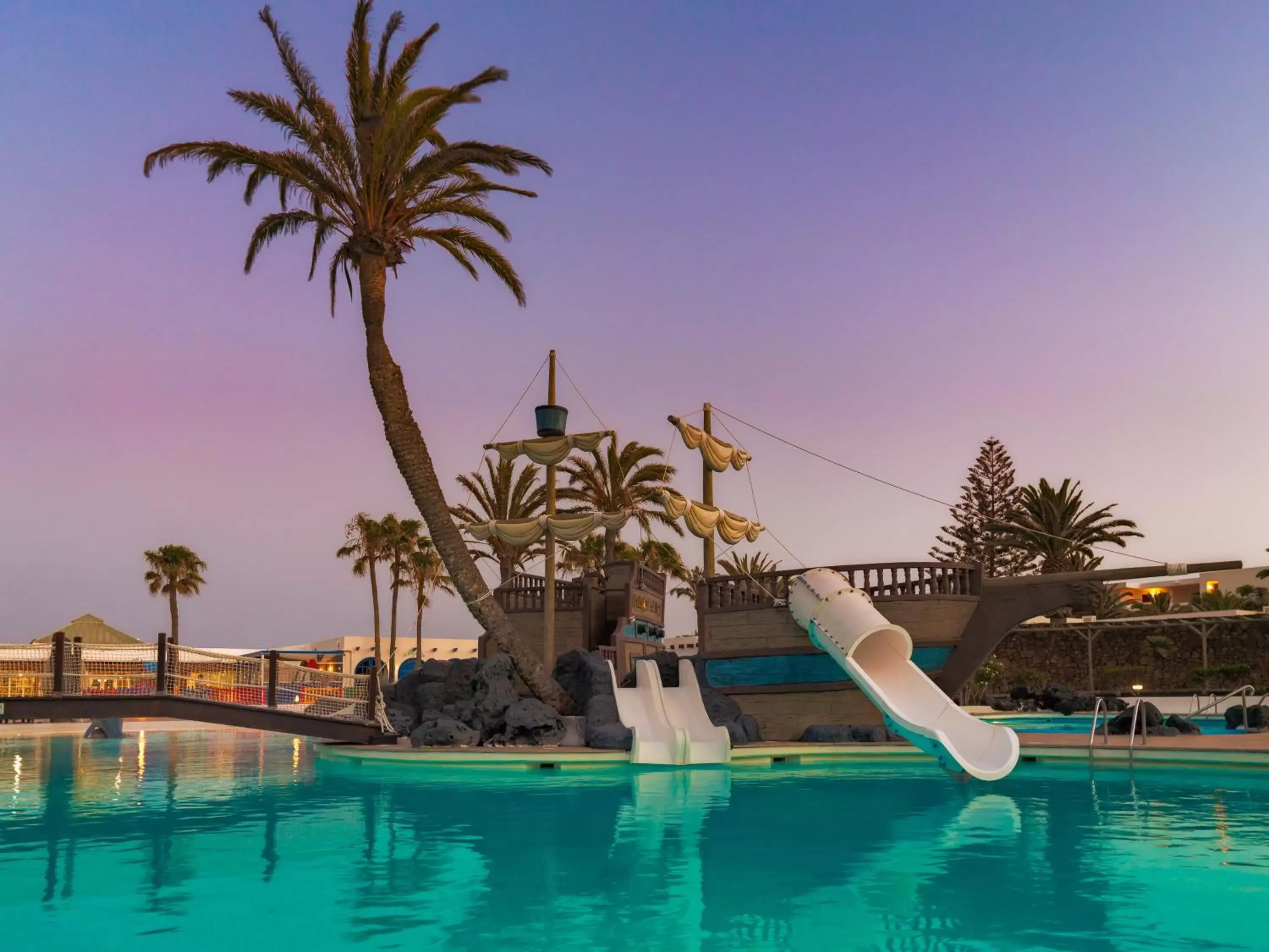 Swimming Pool in H10 Suites Lanzarote Gardens