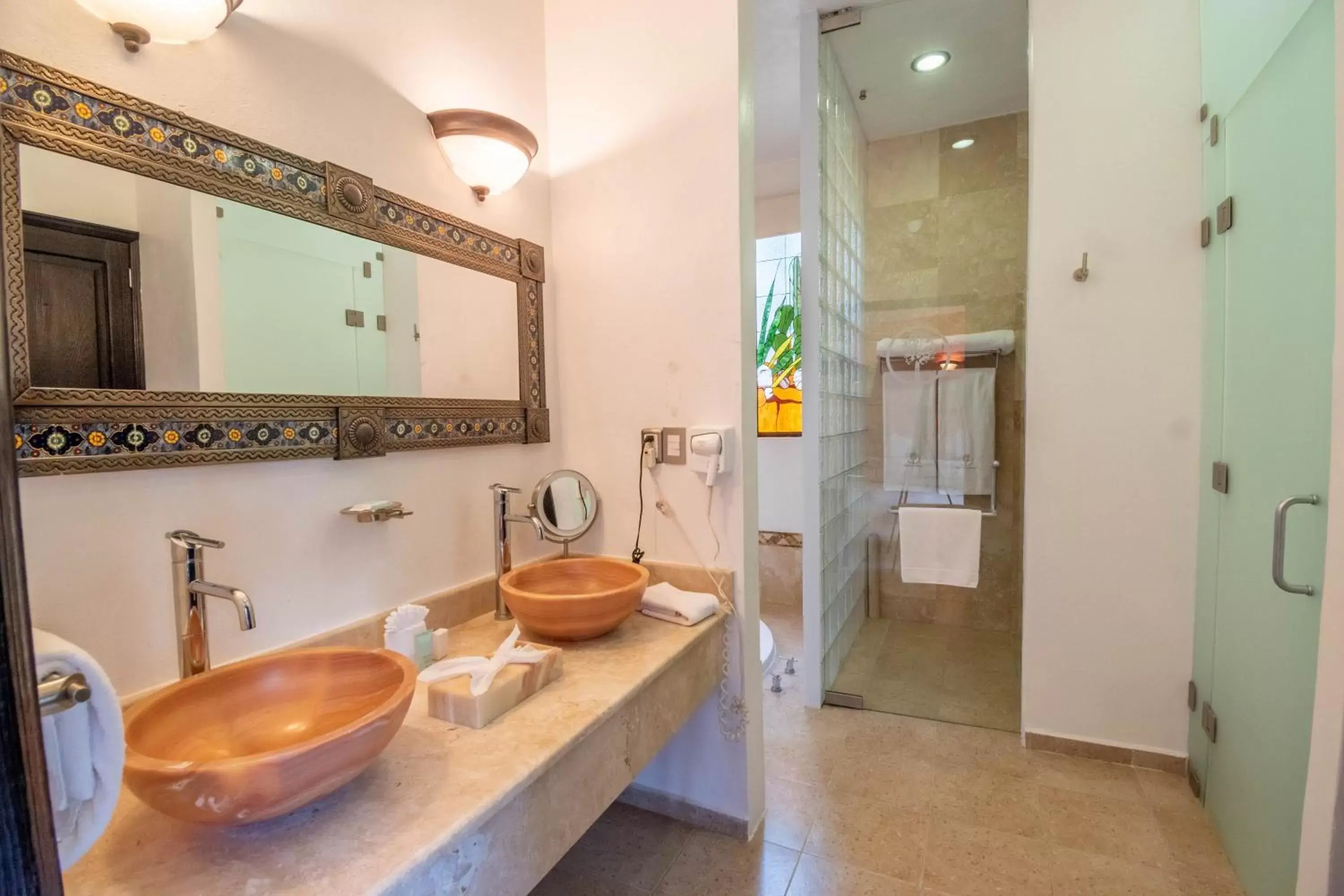 Shower, Bathroom in Quinta Las Acacias Hotel Boutique