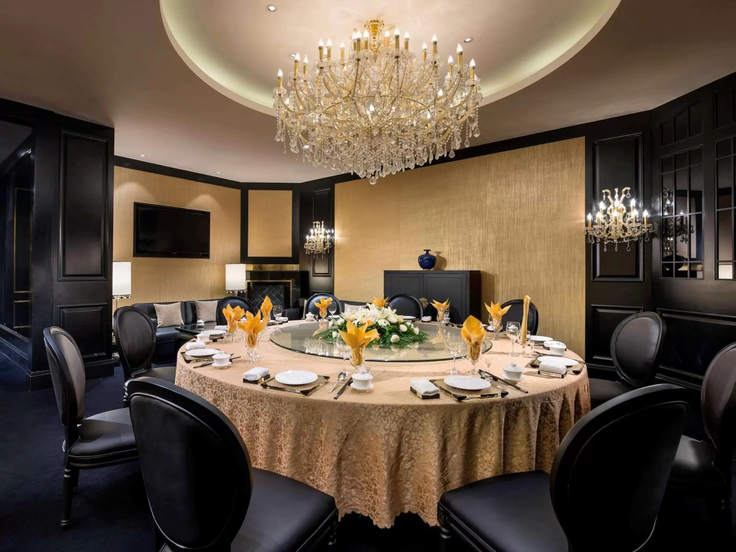 Restaurant/Places to Eat in Sofitel Zhengzhou International