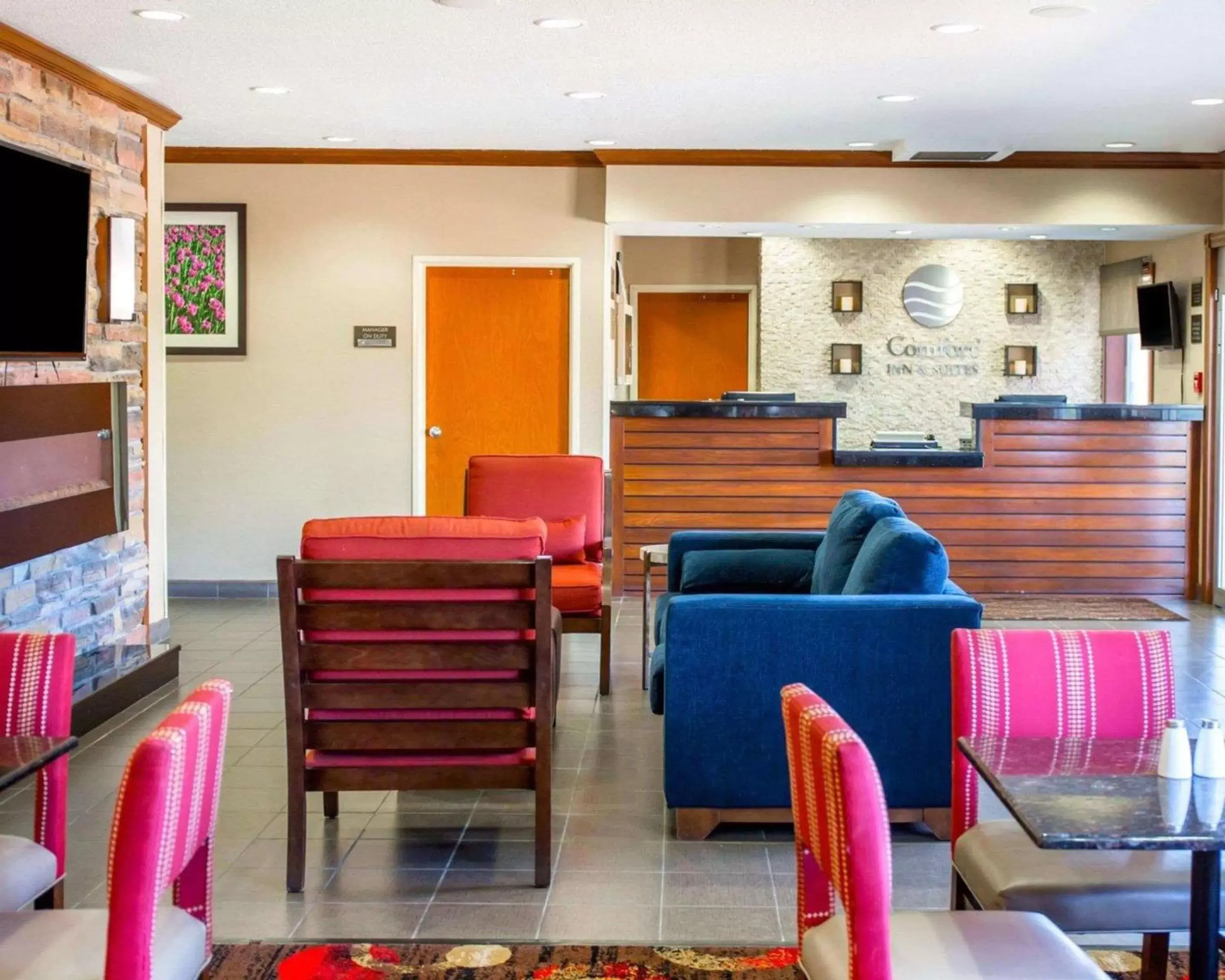 Lobby or reception, Lobby/Reception in Comfort Inn & Suites Coralville - Iowa City near Iowa River Landing