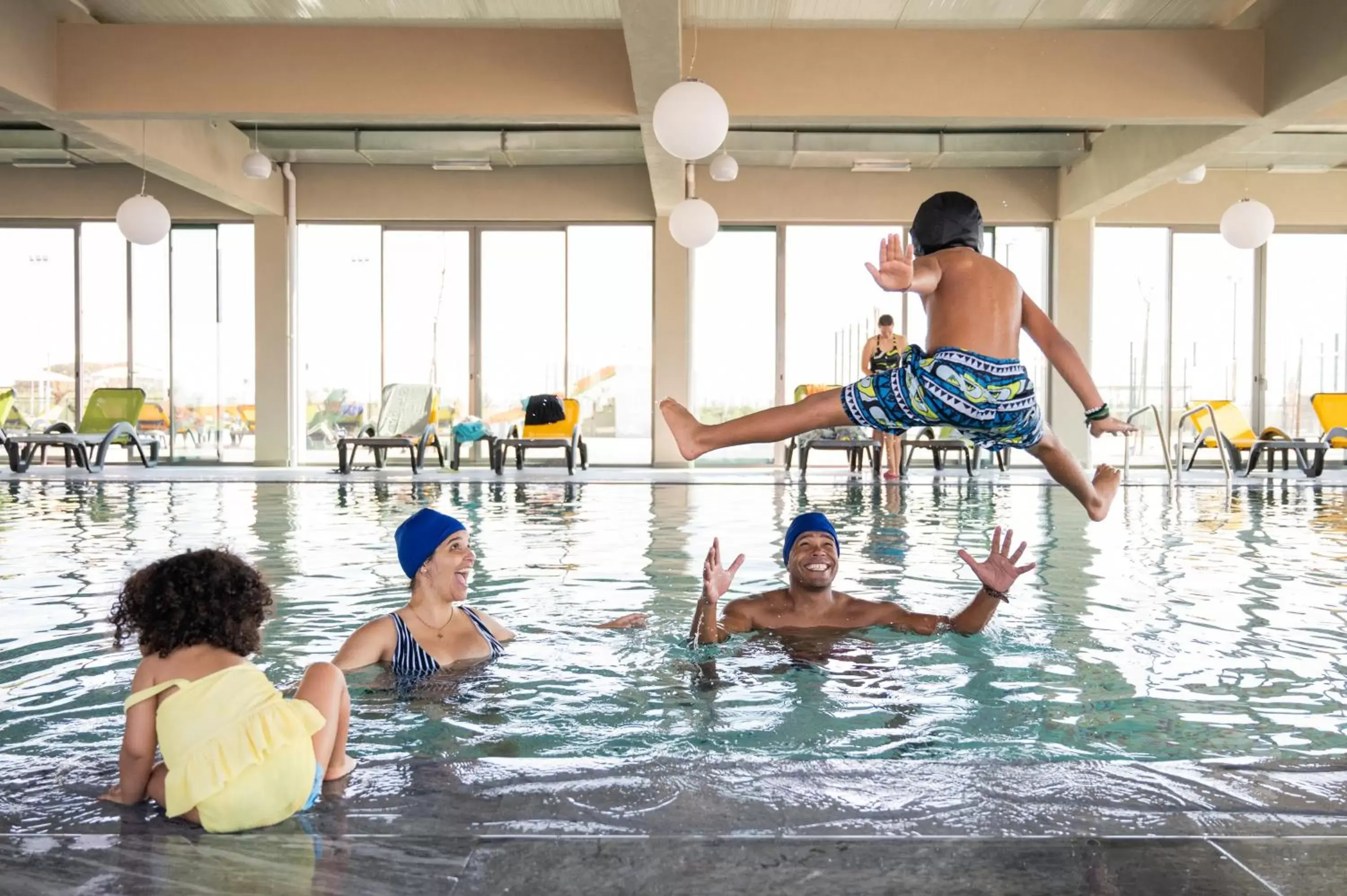 Swimming Pool in Vila Gale Nep Kids