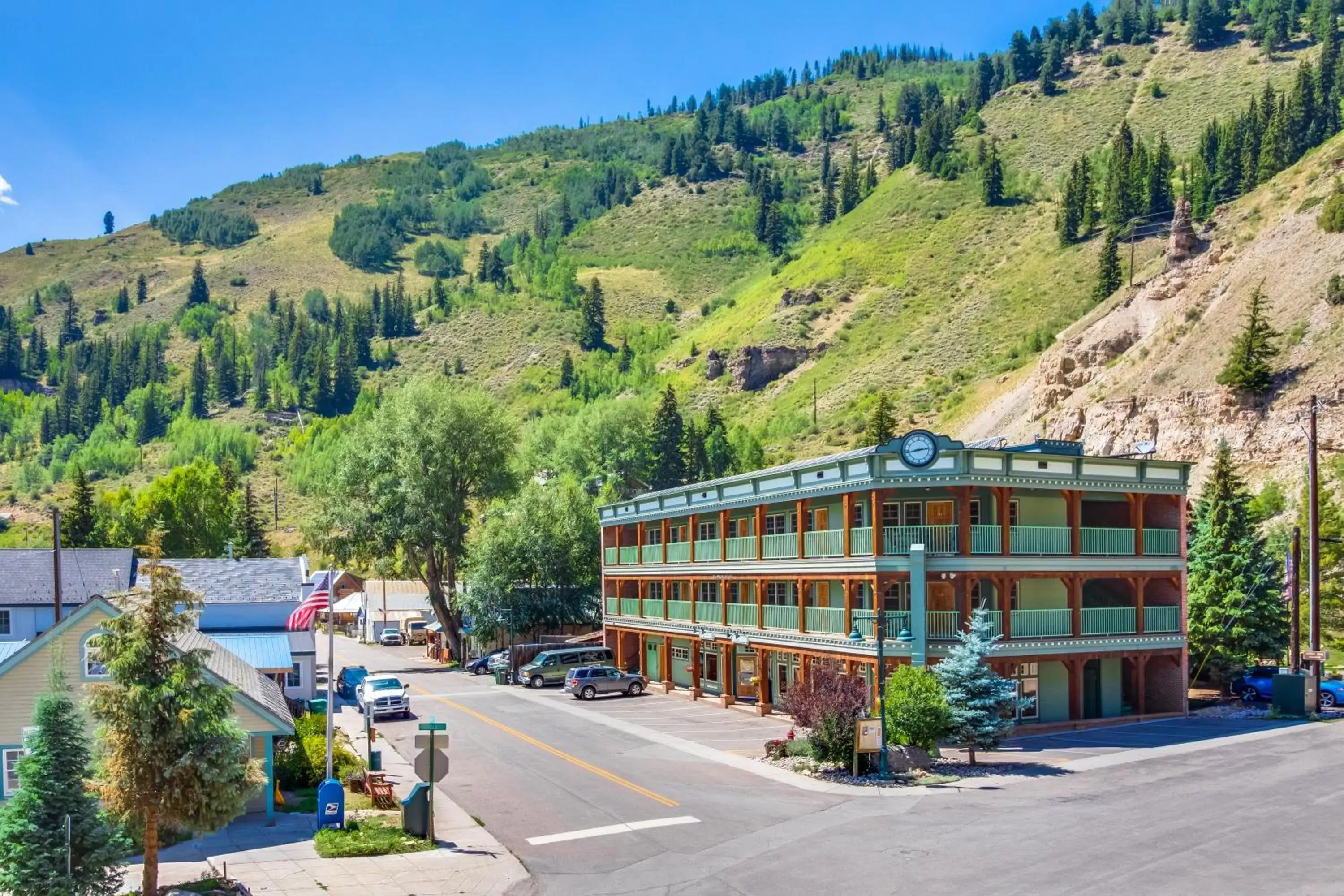 Property building in The Green Bridge Inn