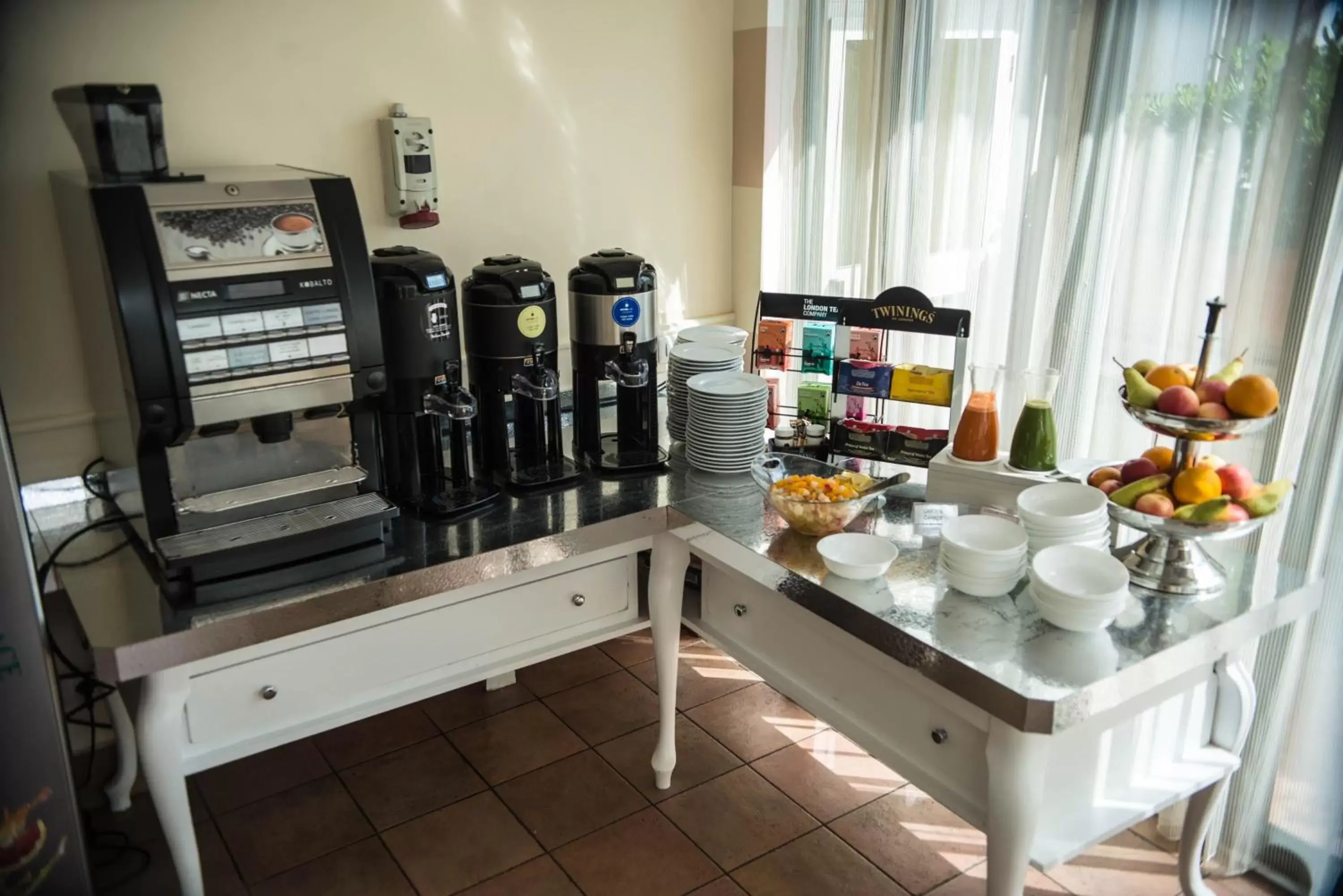 Coffee/tea facilities in Hotel Palladium Palace
