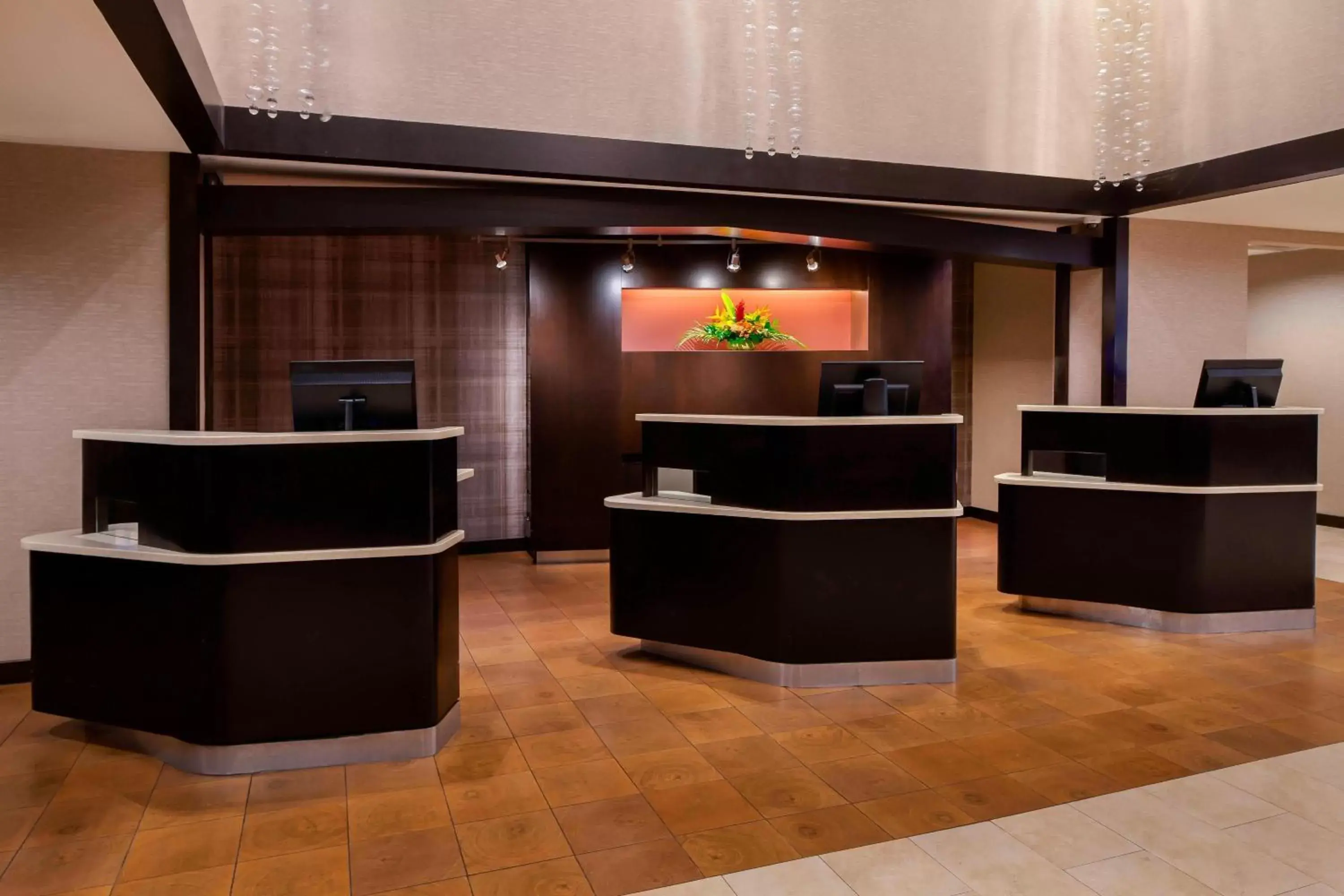 Lobby or reception, Lobby/Reception in Courtyard by Marriott Los Angeles Pasadena Old Town