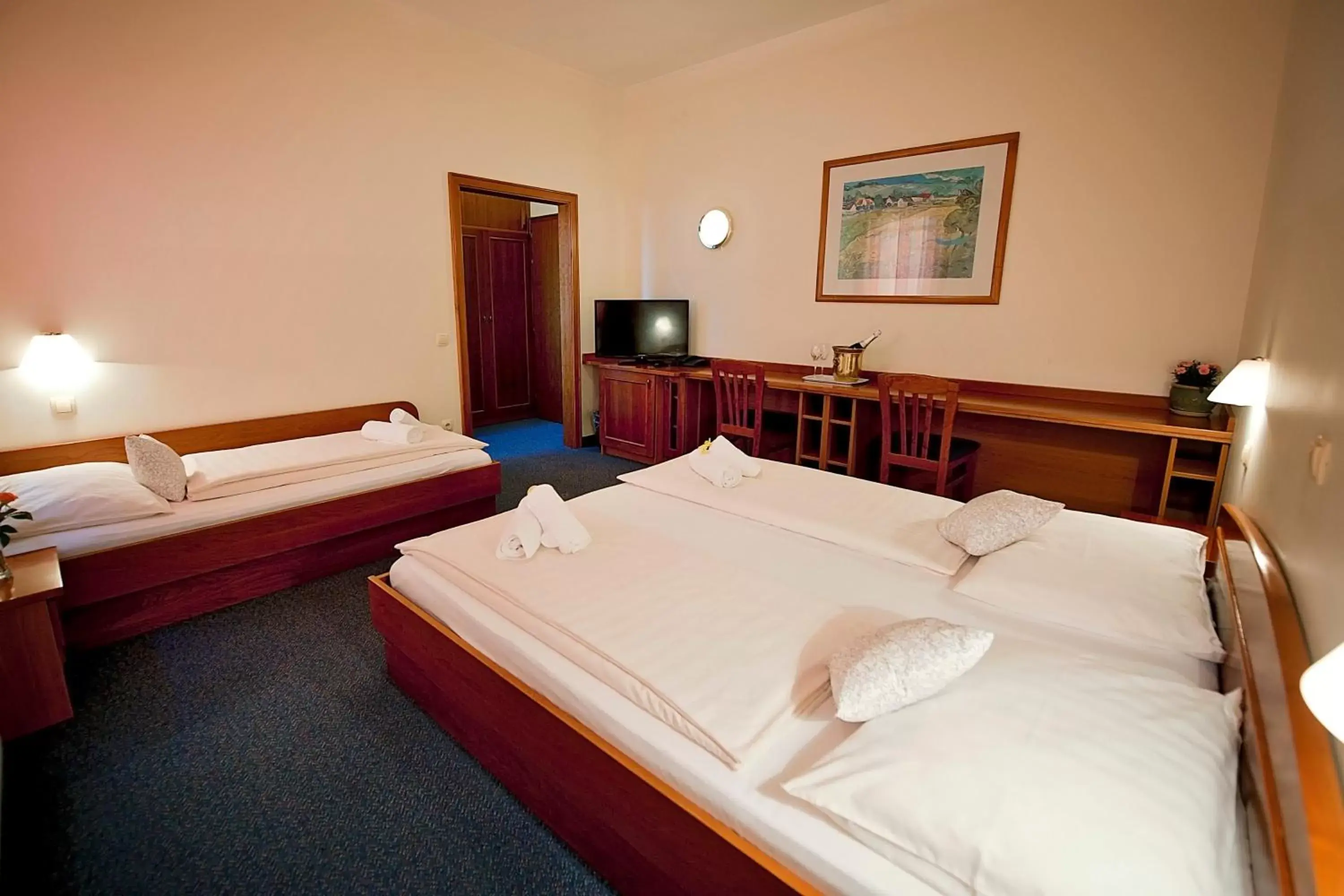 Bed in Hotel Bajt Maribor