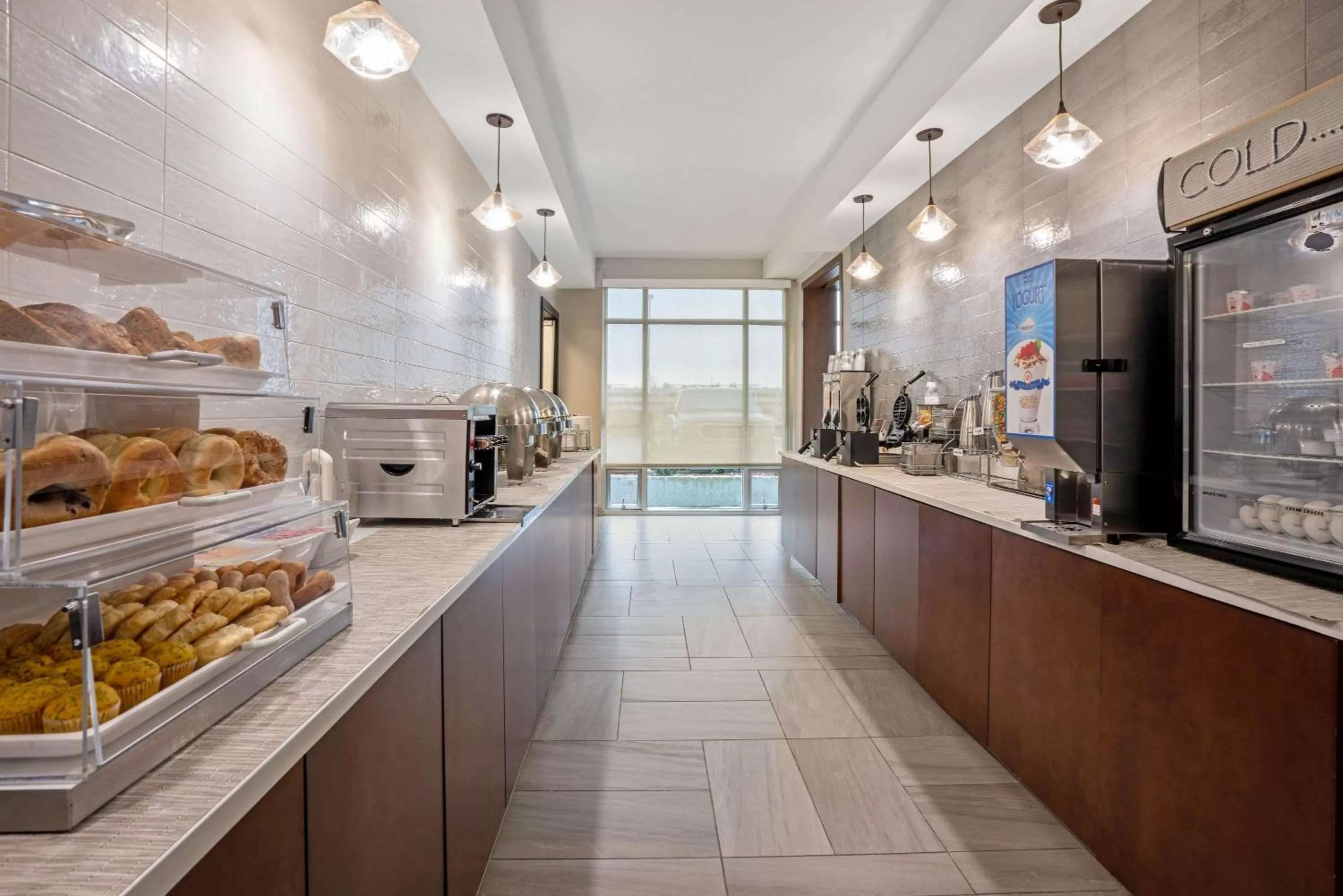 Restaurant/places to eat in La Quinta by Wyndham Seattle Federal Way