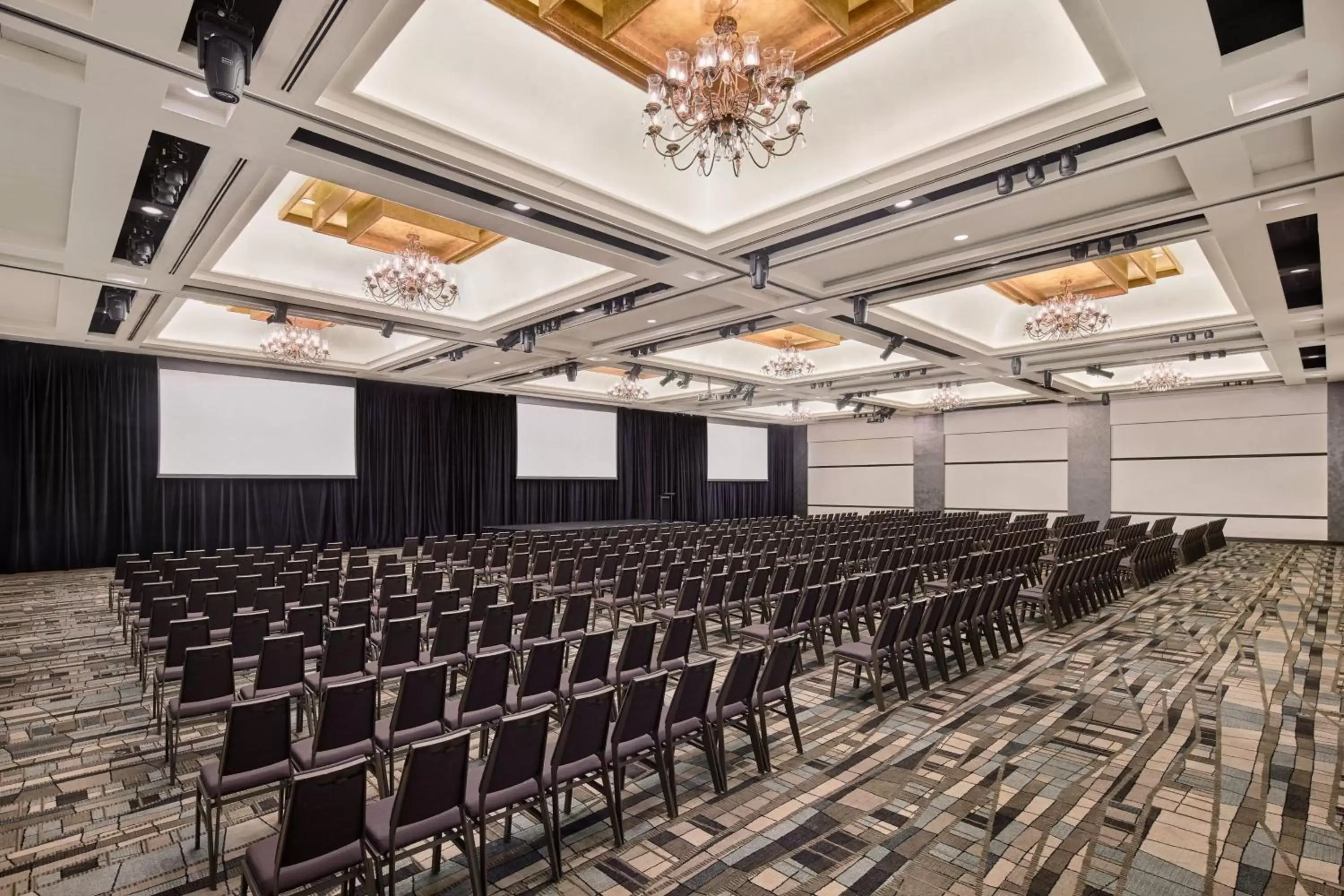 Meeting/conference room in Sheraton Grand Mirage Resort Gold Coast