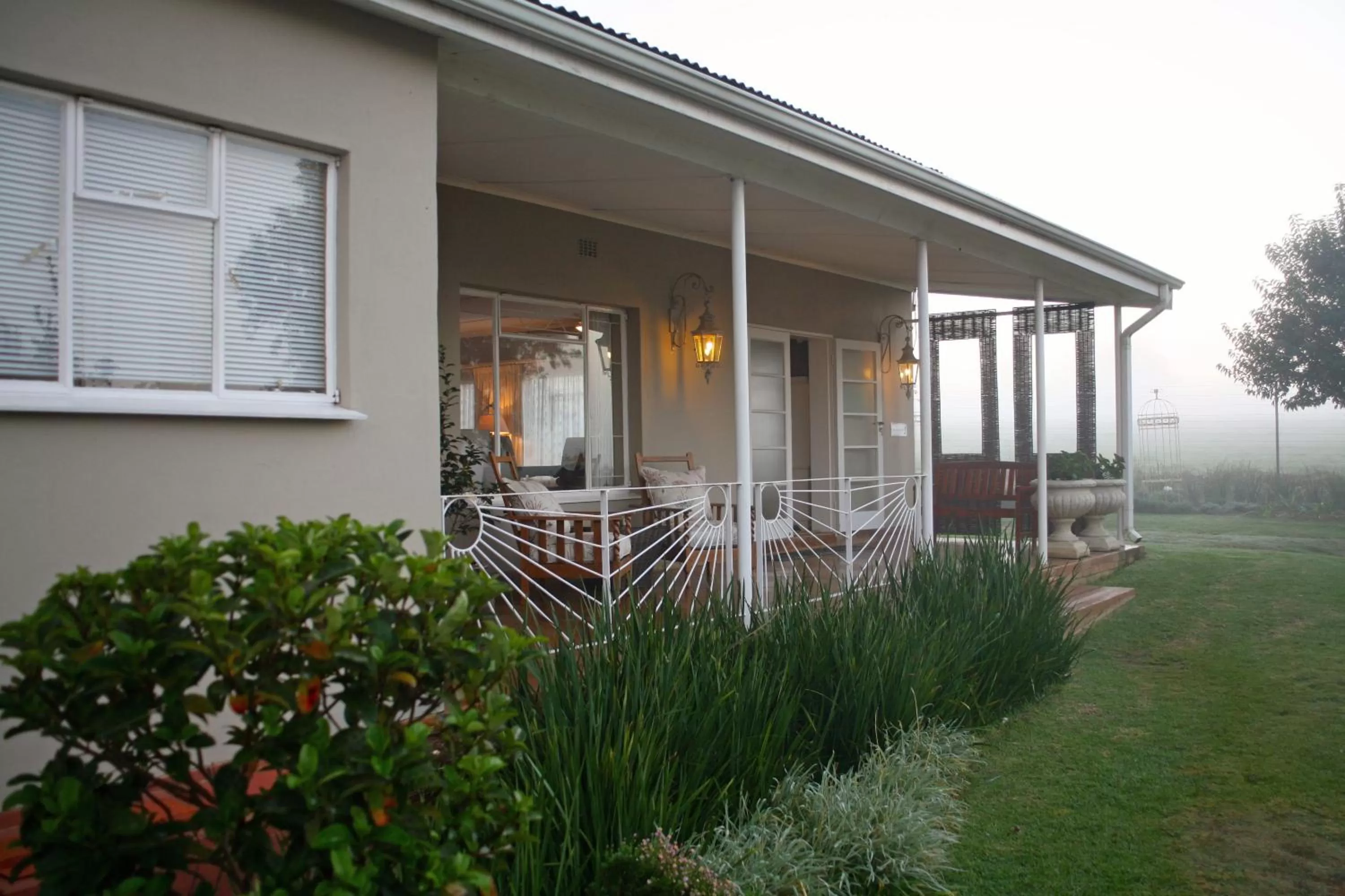 Facade/entrance in Sneezewood Farm Bed&Breakfast and Self-Catering Cottage