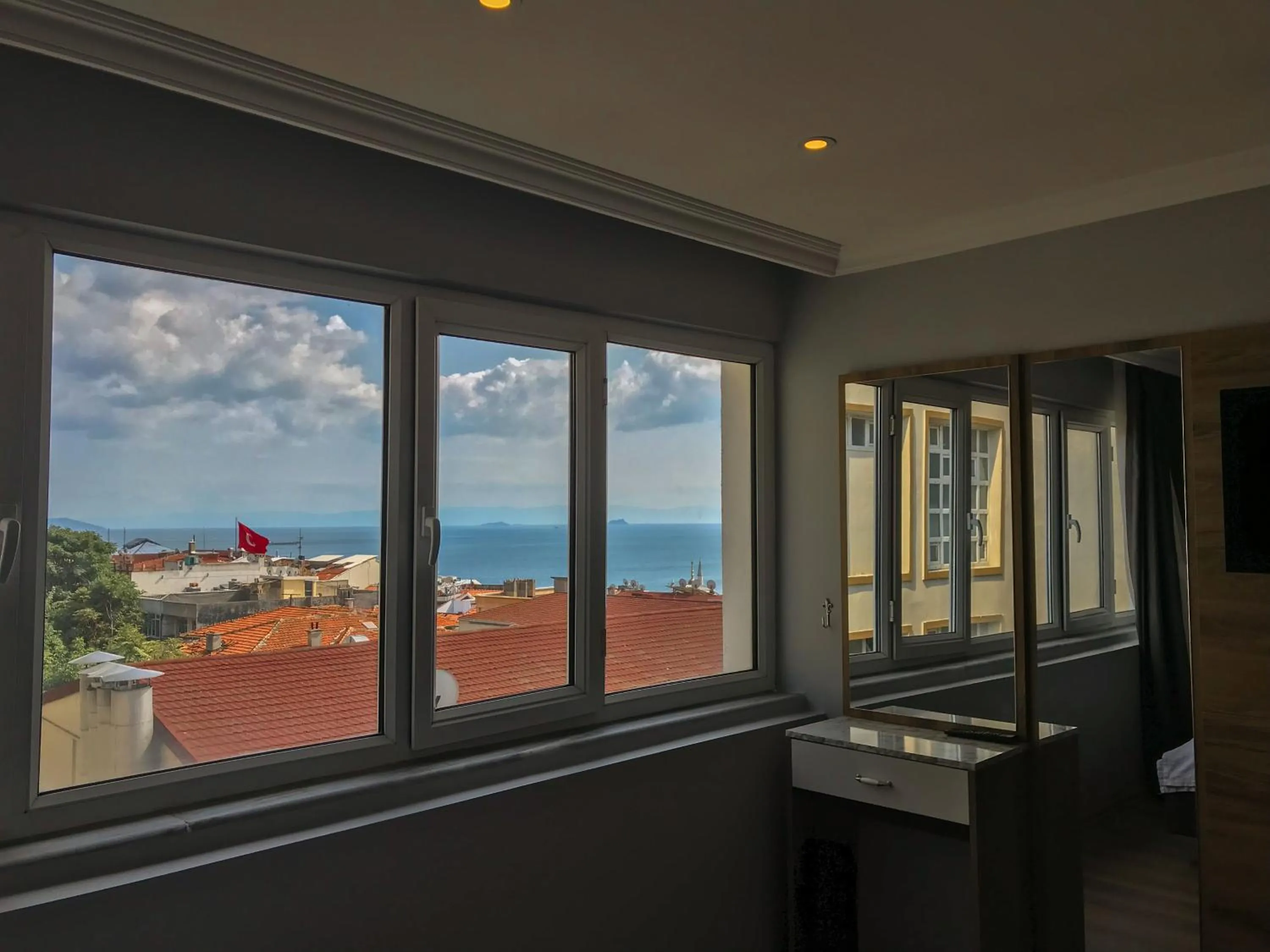 Sea view in Sultanahmet Nu Hotel