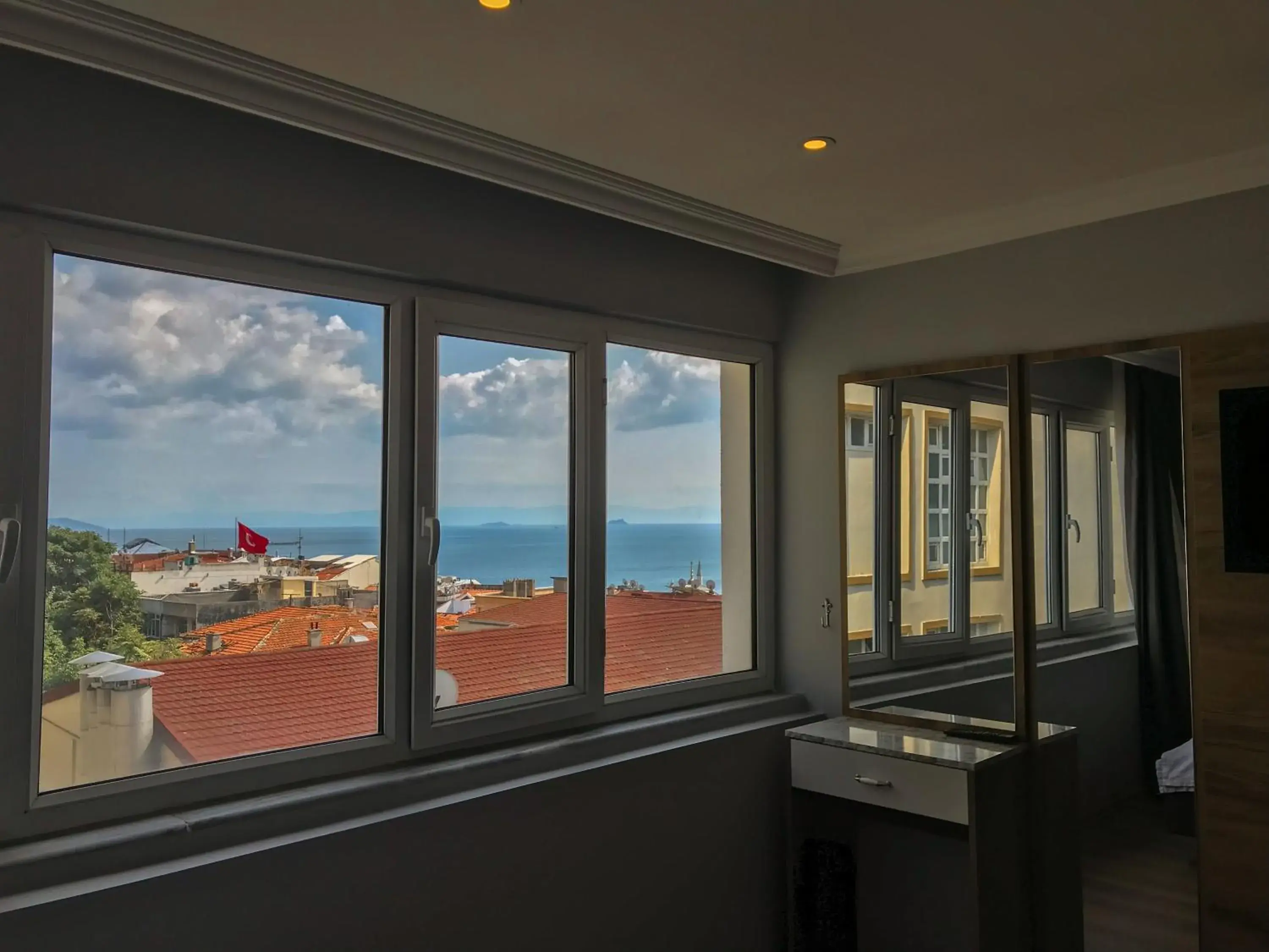 Sea view, Mountain View in Sultanahmet Nu Hotel