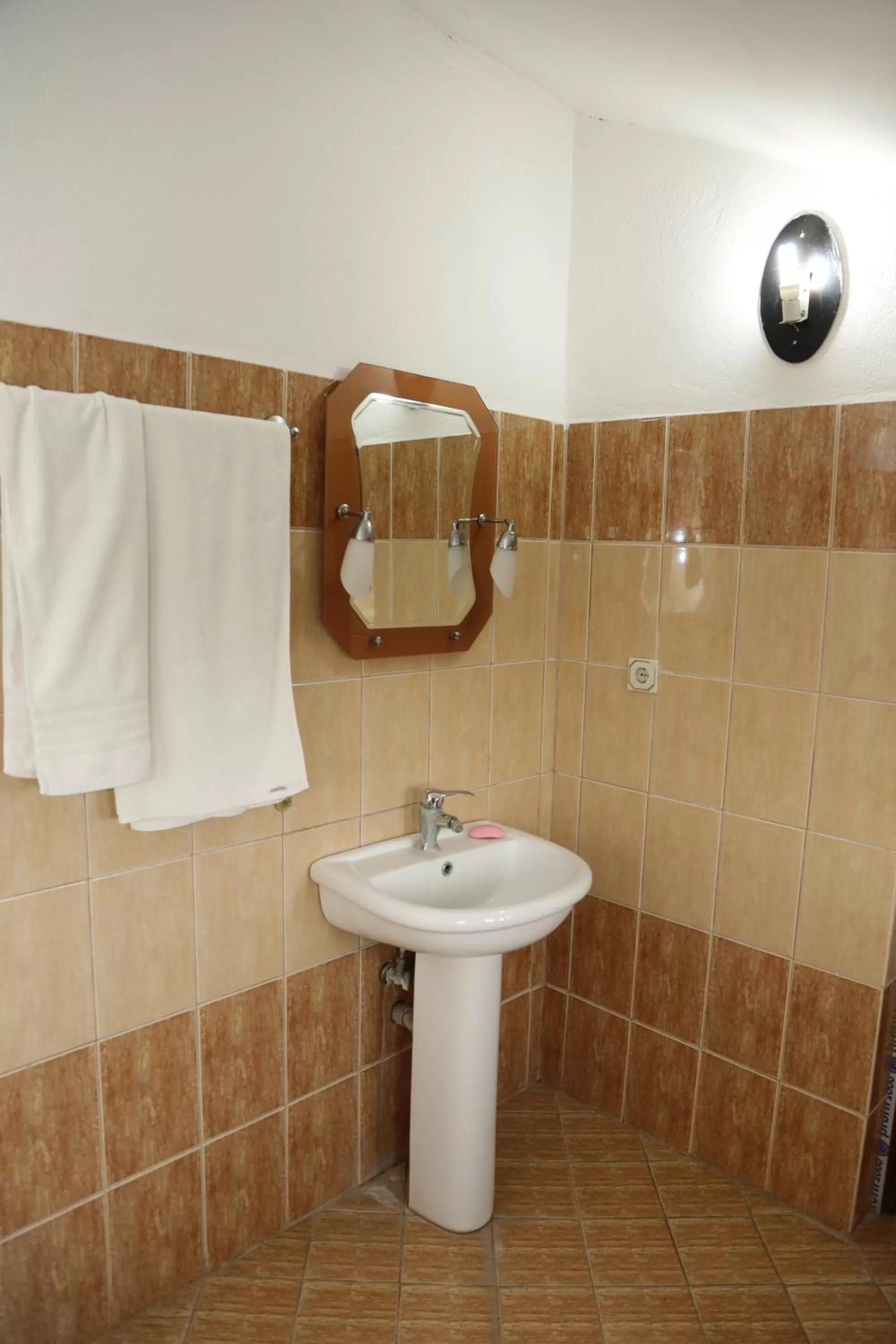 Bathroom in Hotel Kabashi