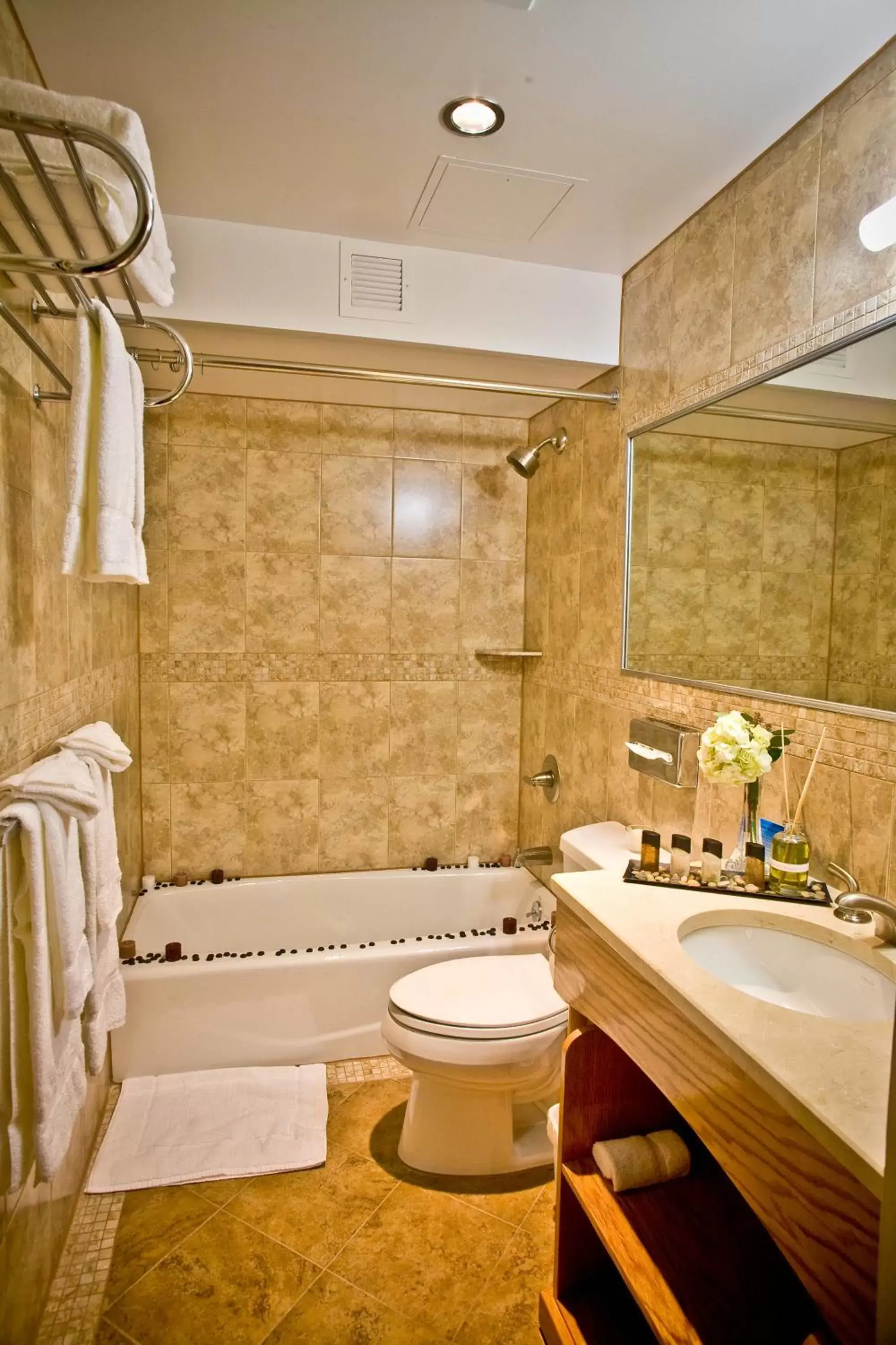 Bathroom in Hotel Mulberry