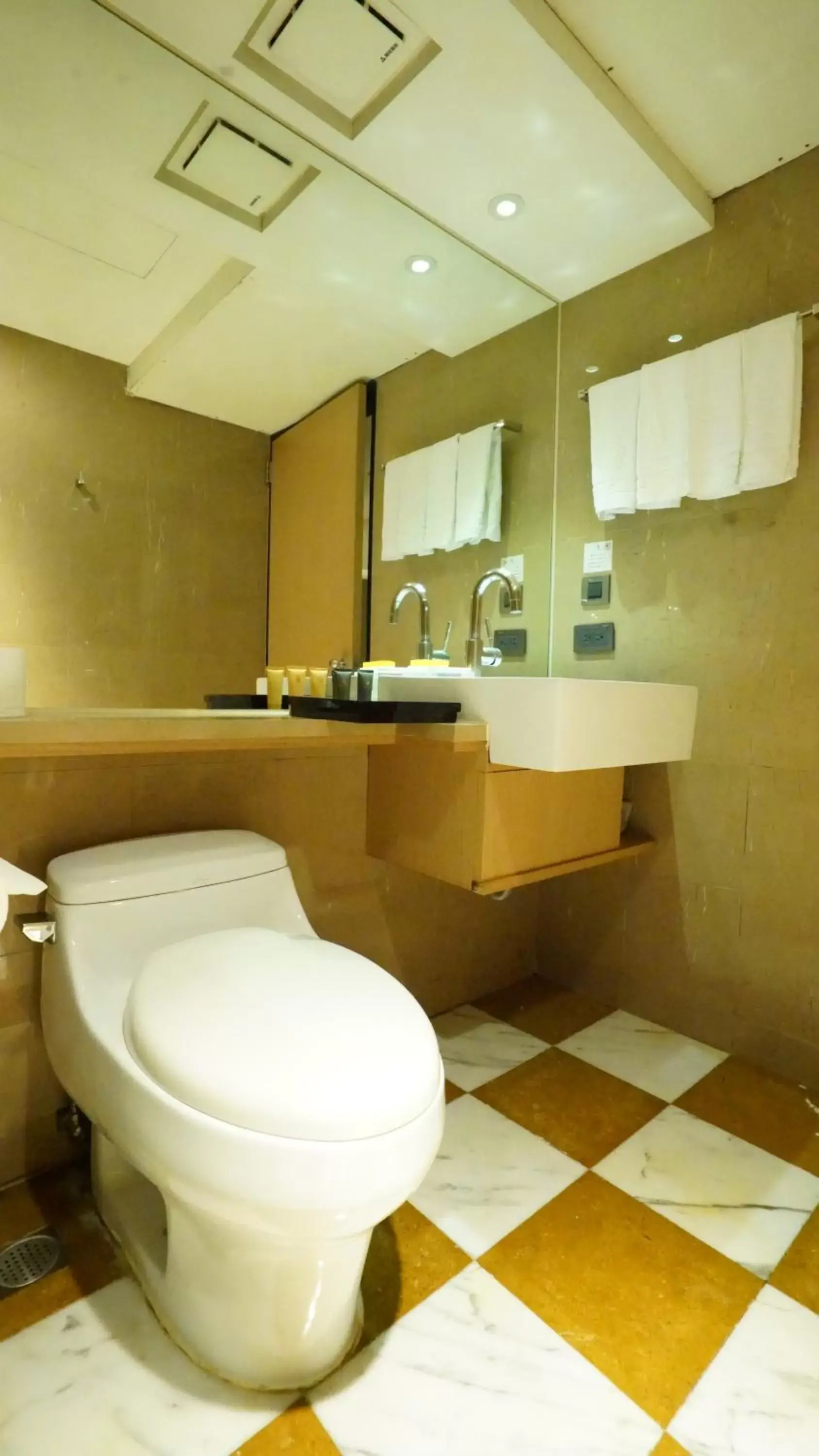 Bathroom in City Suites-Taipei Nanxi