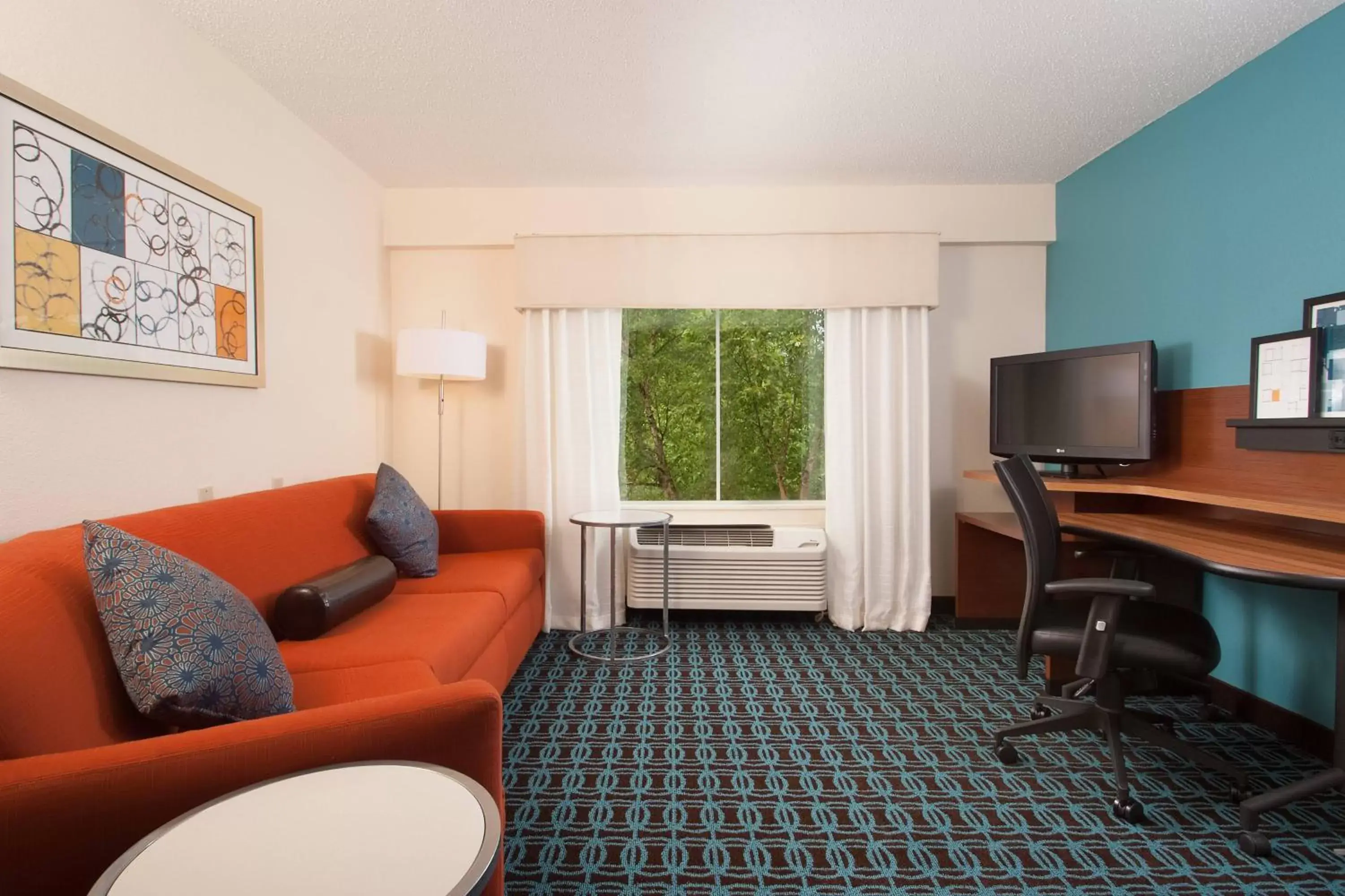 Living room, Seating Area in Fairfield Inn Charlotte Gastonia