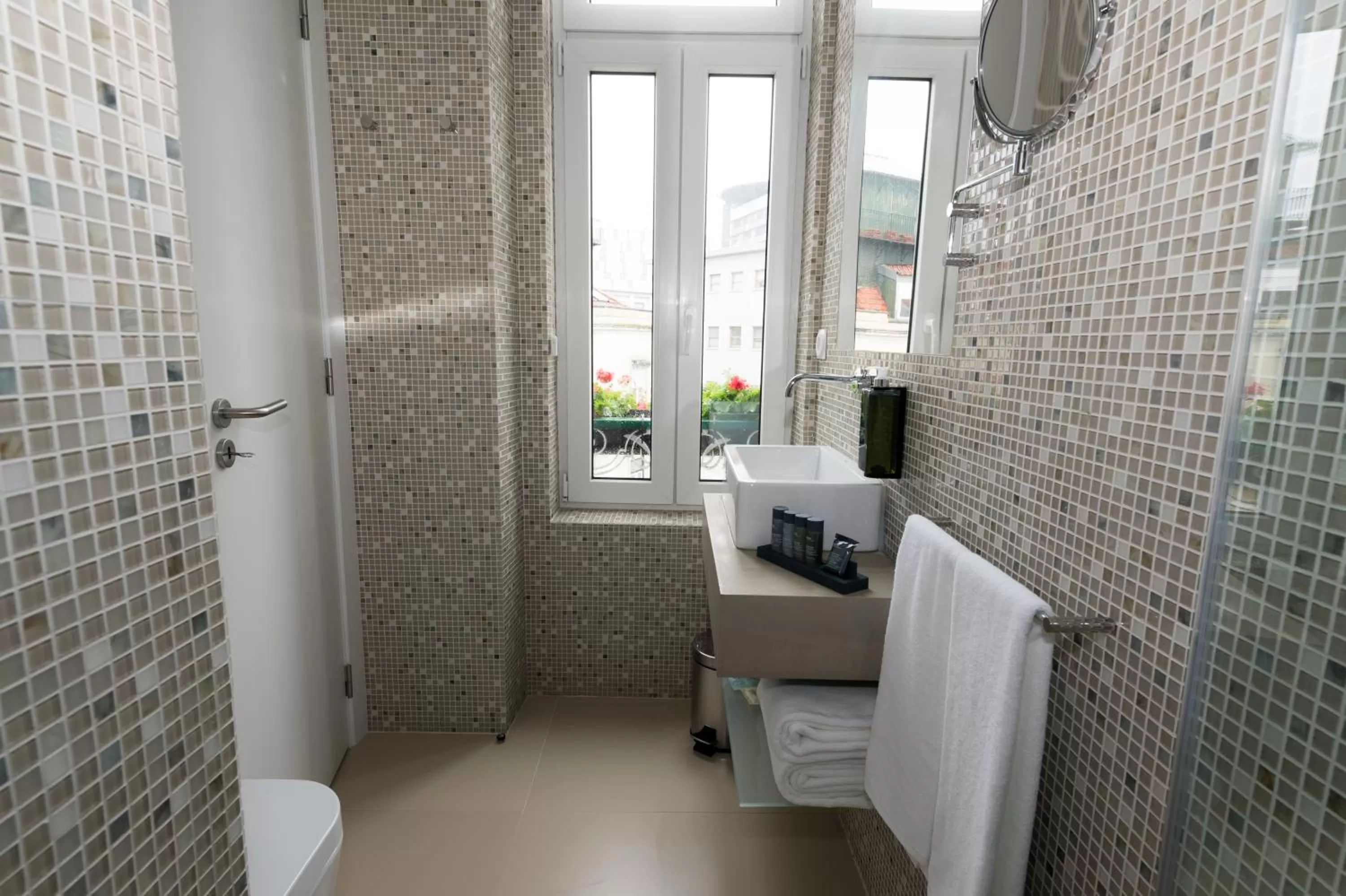 Bathroom in The Leaf Boutique Hotel Lisbon - Adults Only