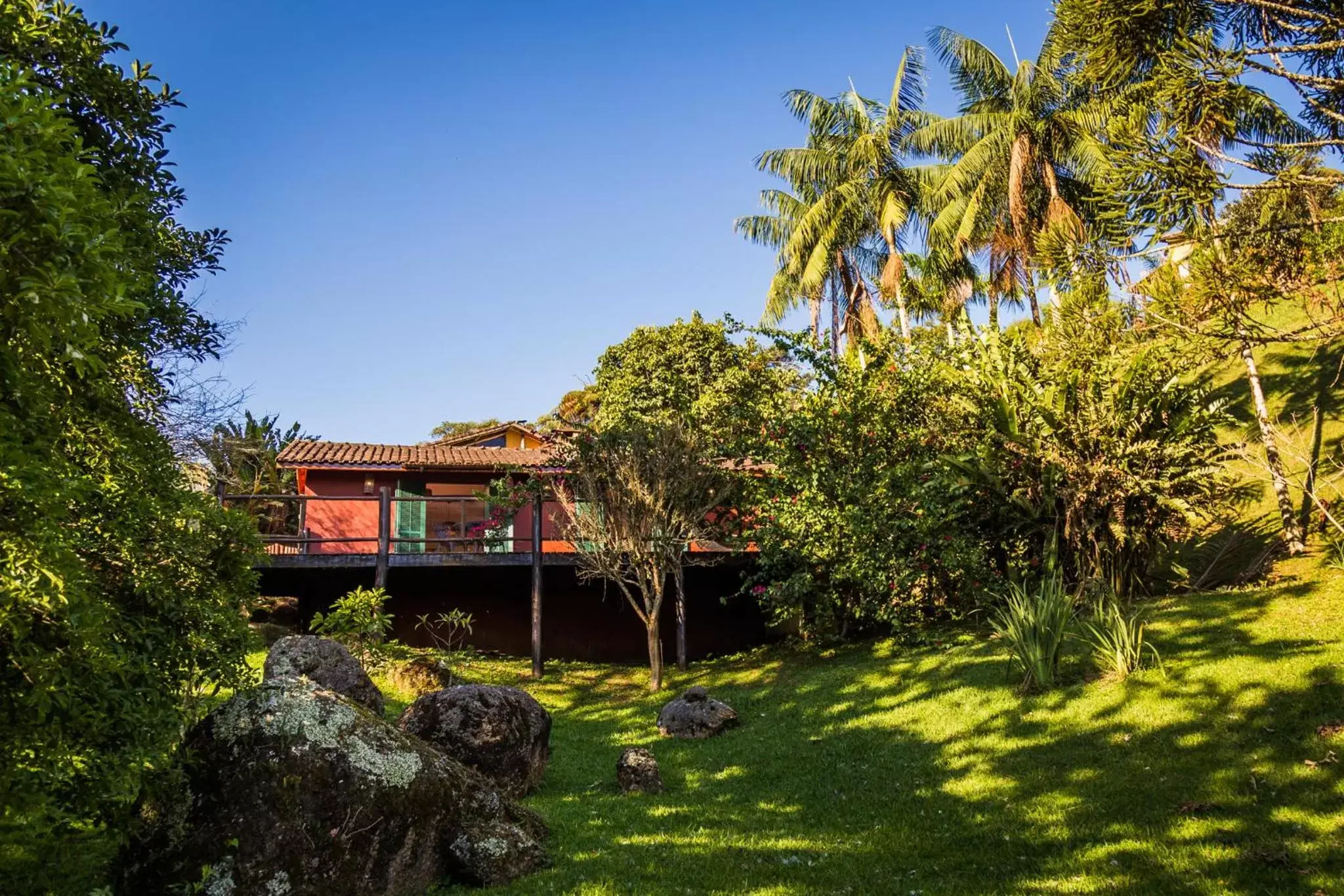 Double Room with Lake View in Pousada Serra do Luar Double Room with Lake View in Pousada Serra do Luar