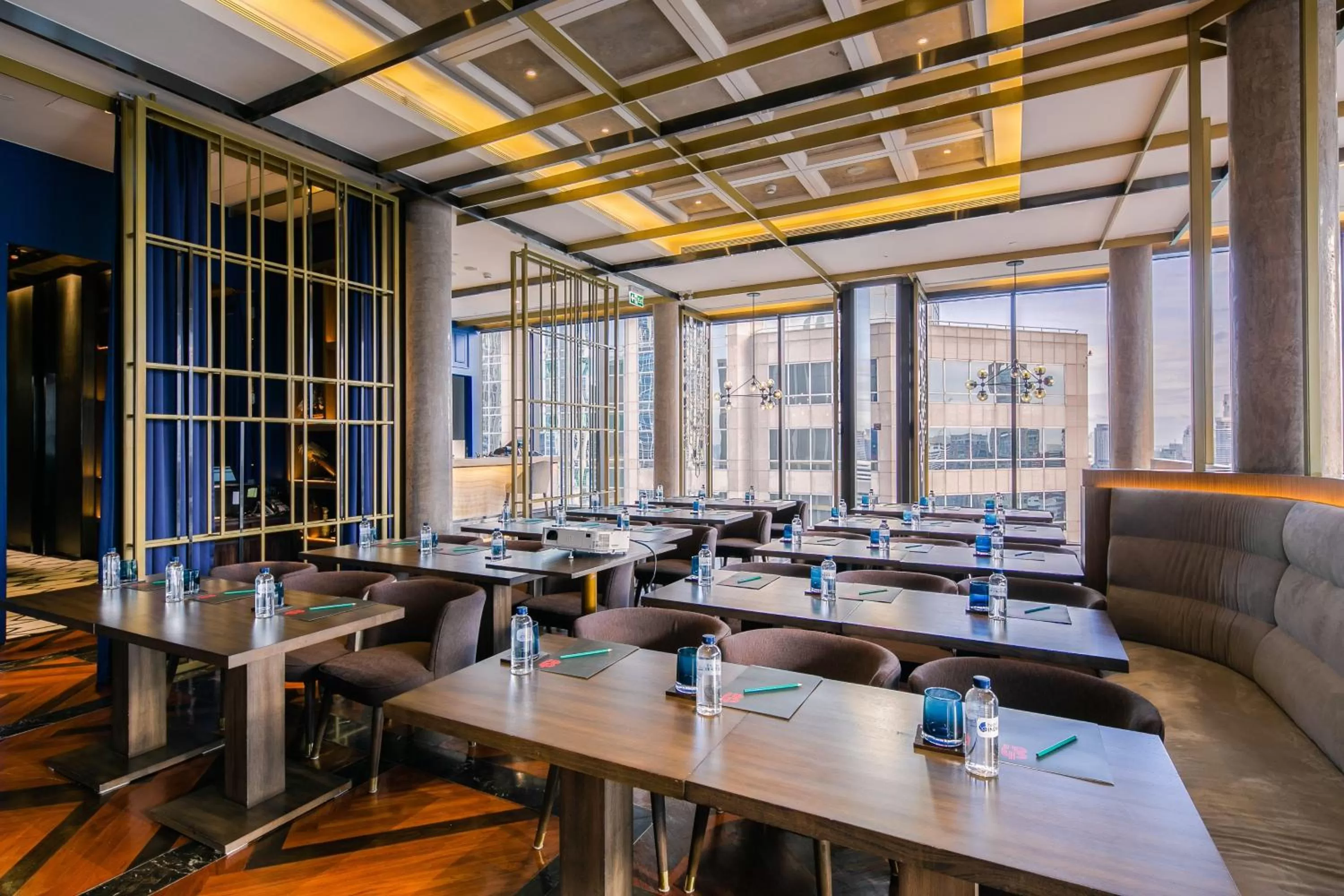 Meeting/conference room in Hotel Indigo Bangkok Wireless Road by IHG