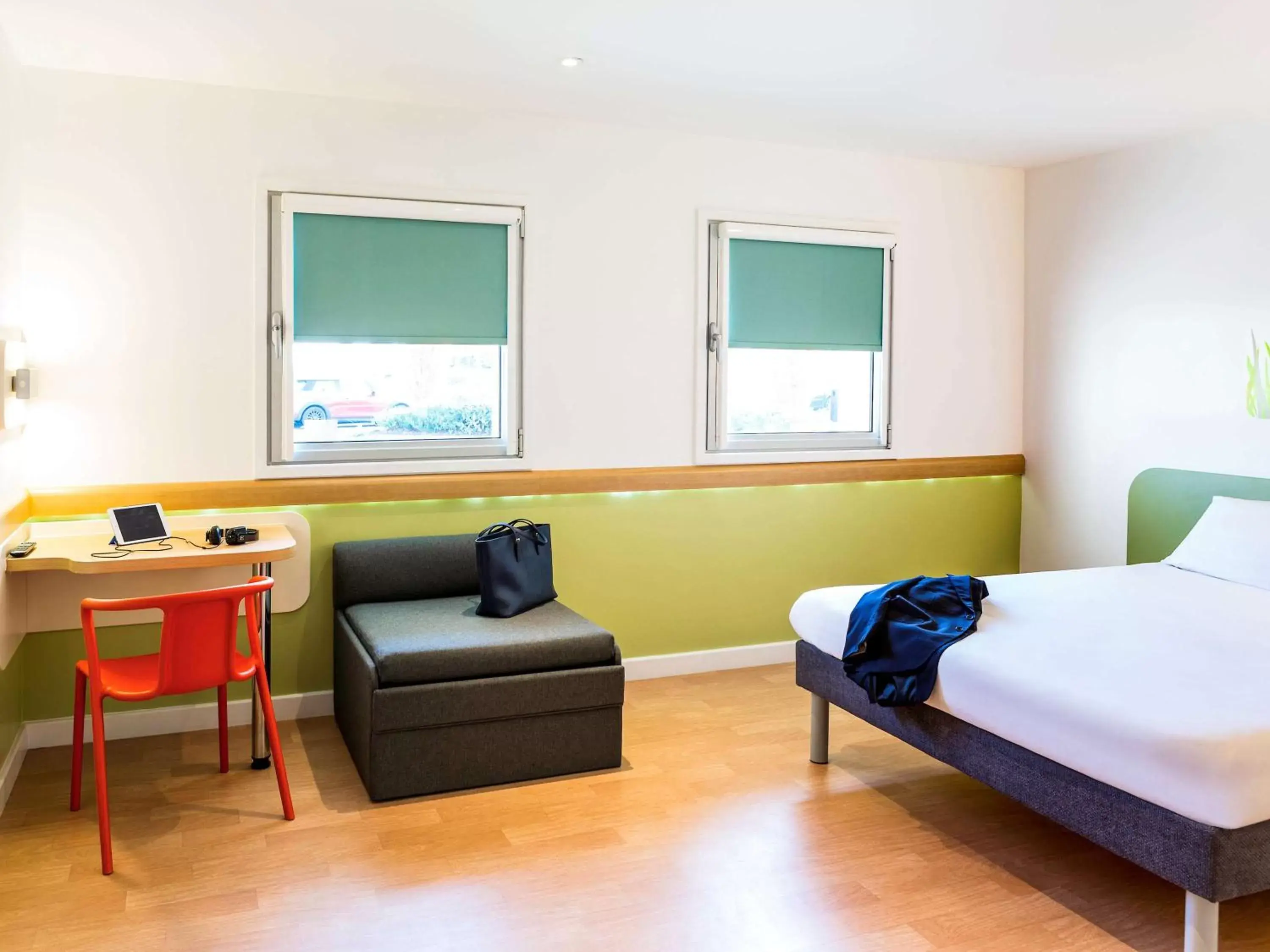 Photo of the whole room in ibis budget Leicester