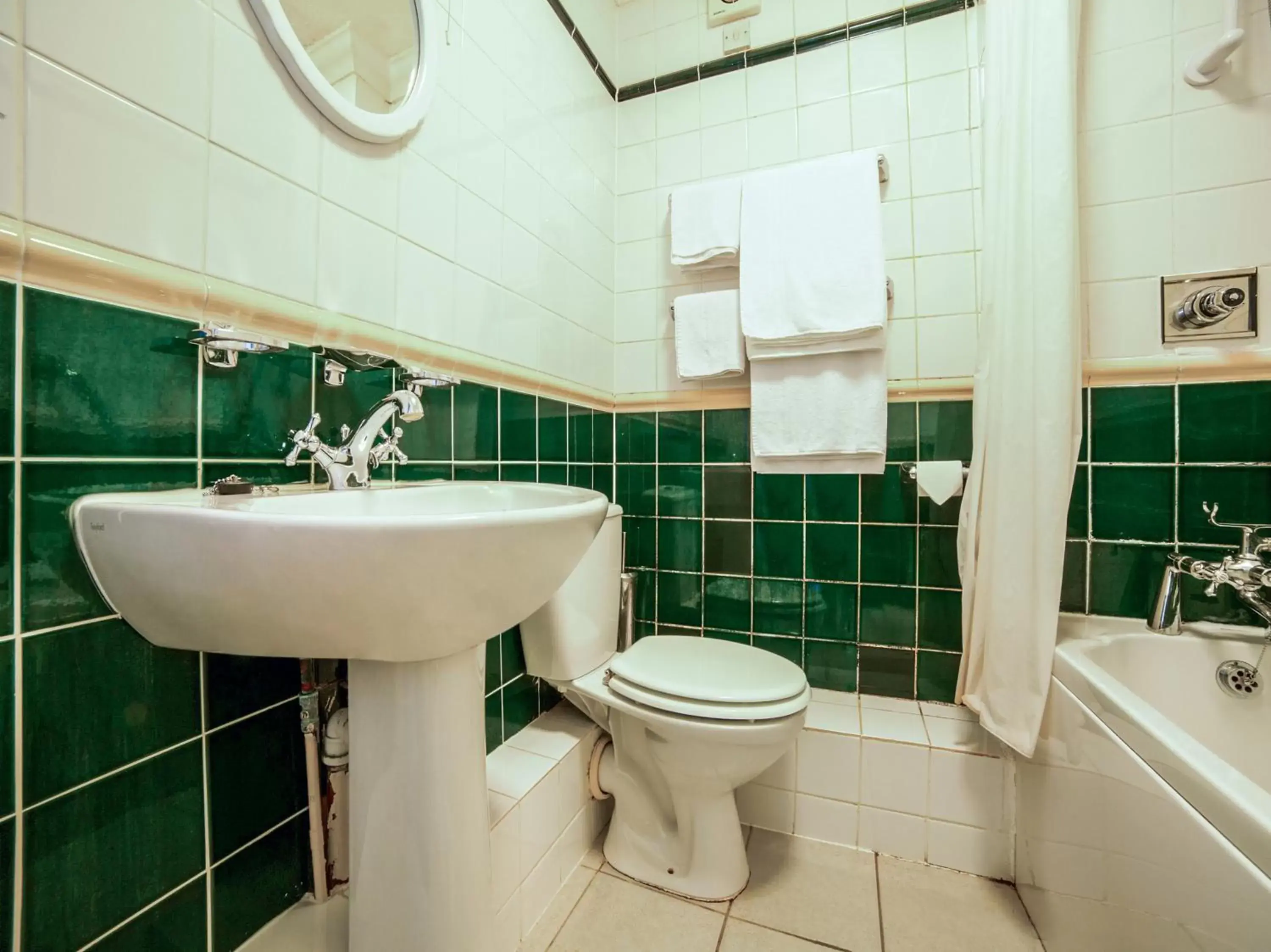 Toilet, Bathroom in The Continental Hotel, Derby