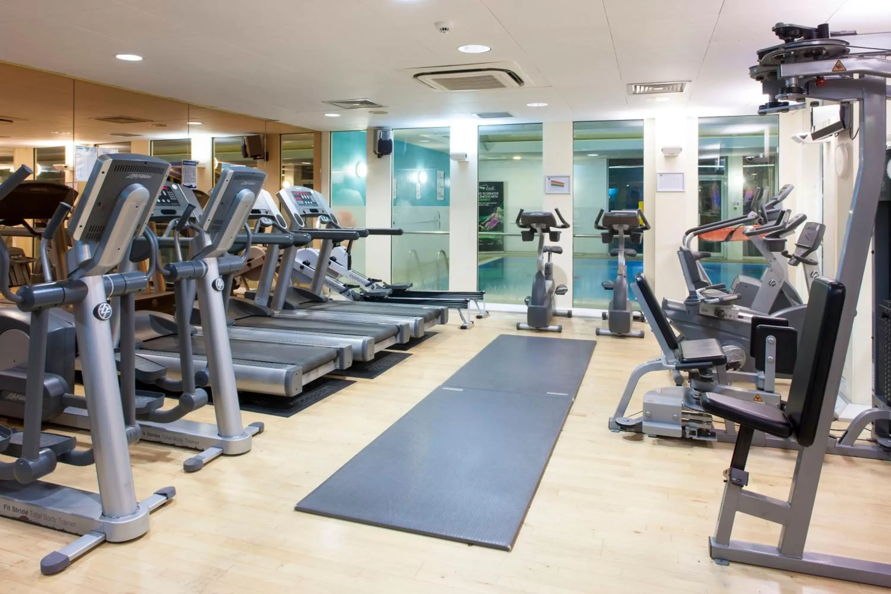 Spa and wellness centre/facilities, Fitness Center/Facilities in Holiday Inn Colchester, an IHG Hotel