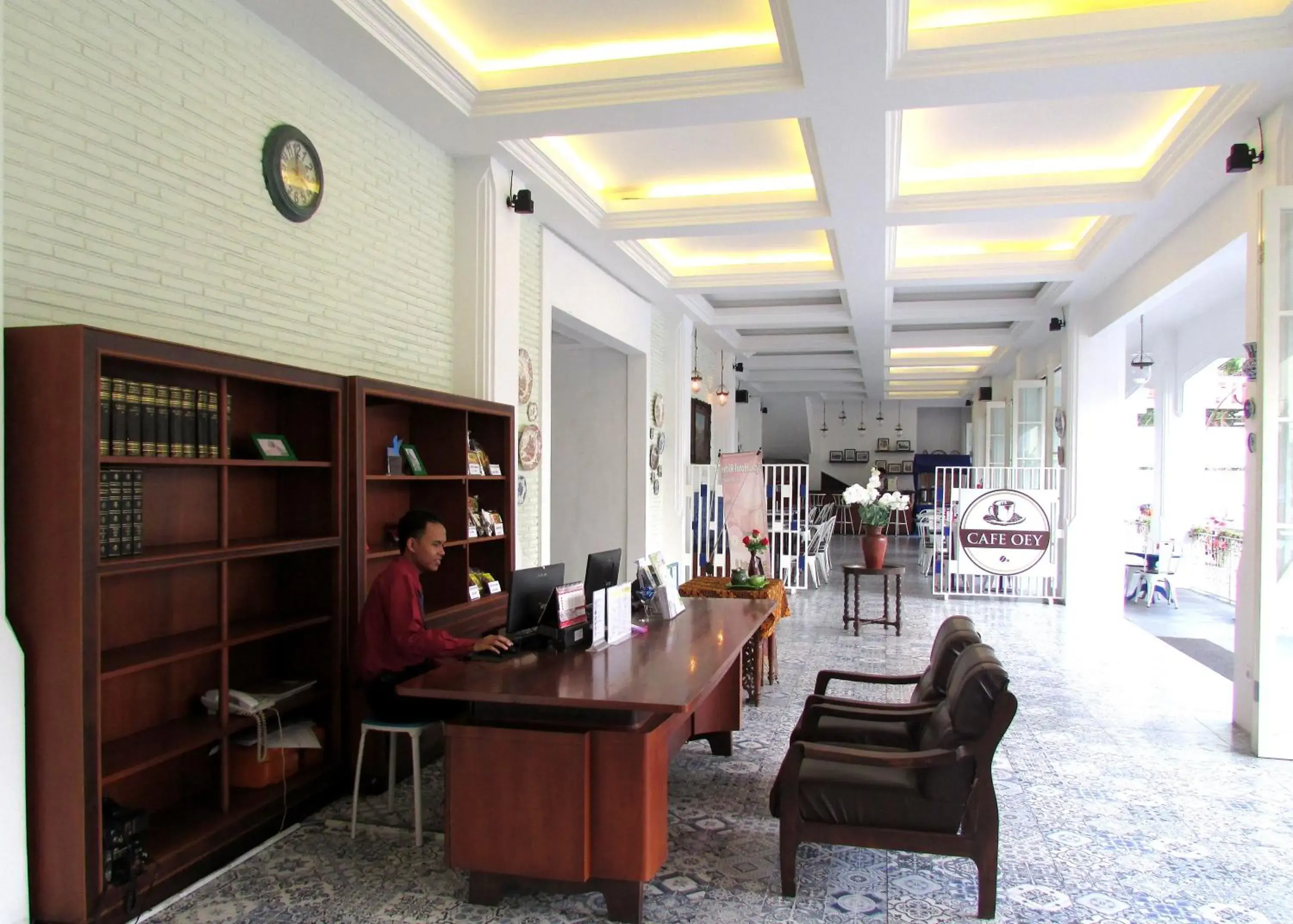 Lobby or reception, Lounge/Bar in Riche Heritage Hotel