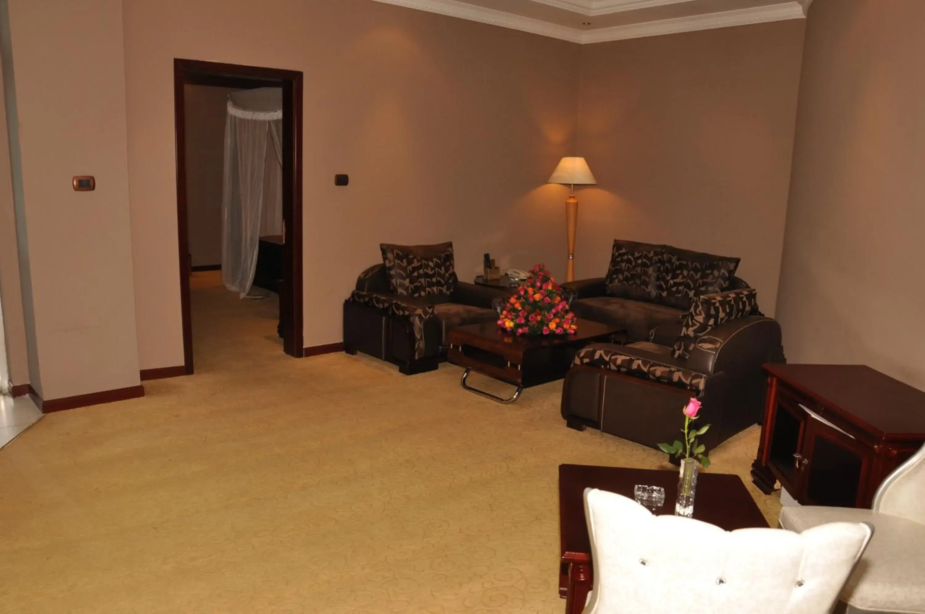 Living room, Seating Area in Friendship International Hotel