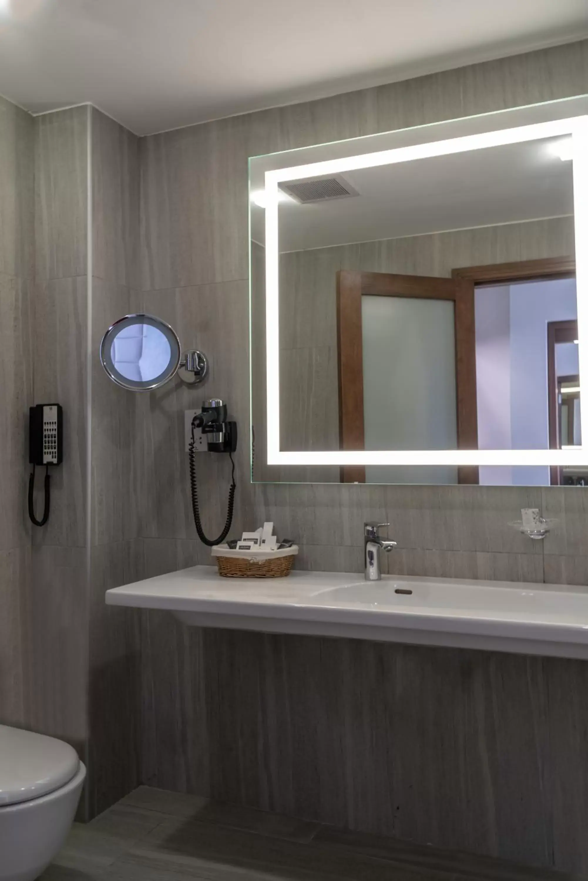 Bathroom in Landmark Amman Hotel & Conference Center