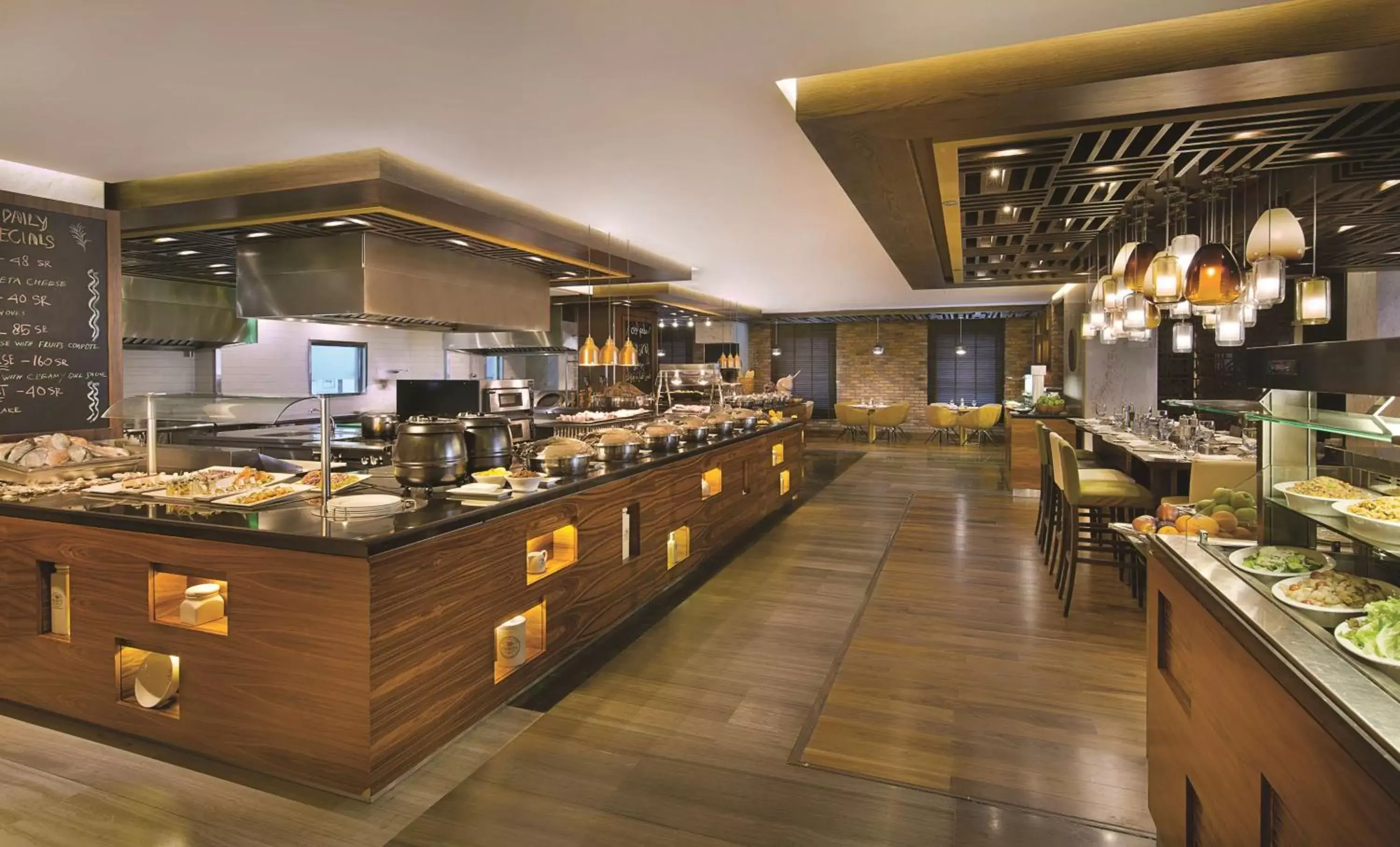 Restaurant/Places to Eat in DoubleTree by Hilton Hotel Riyadh - Al Muroj Business Gate