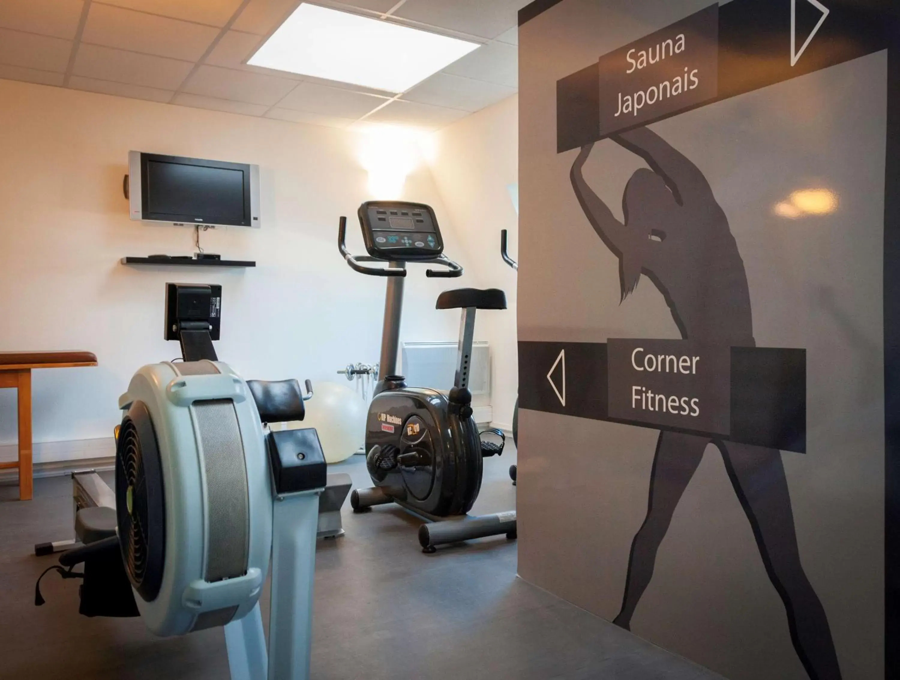 Fitness centre/facilities, Fitness Center/Facilities in Best Western Plus Hôtel Vannes Centre Ville