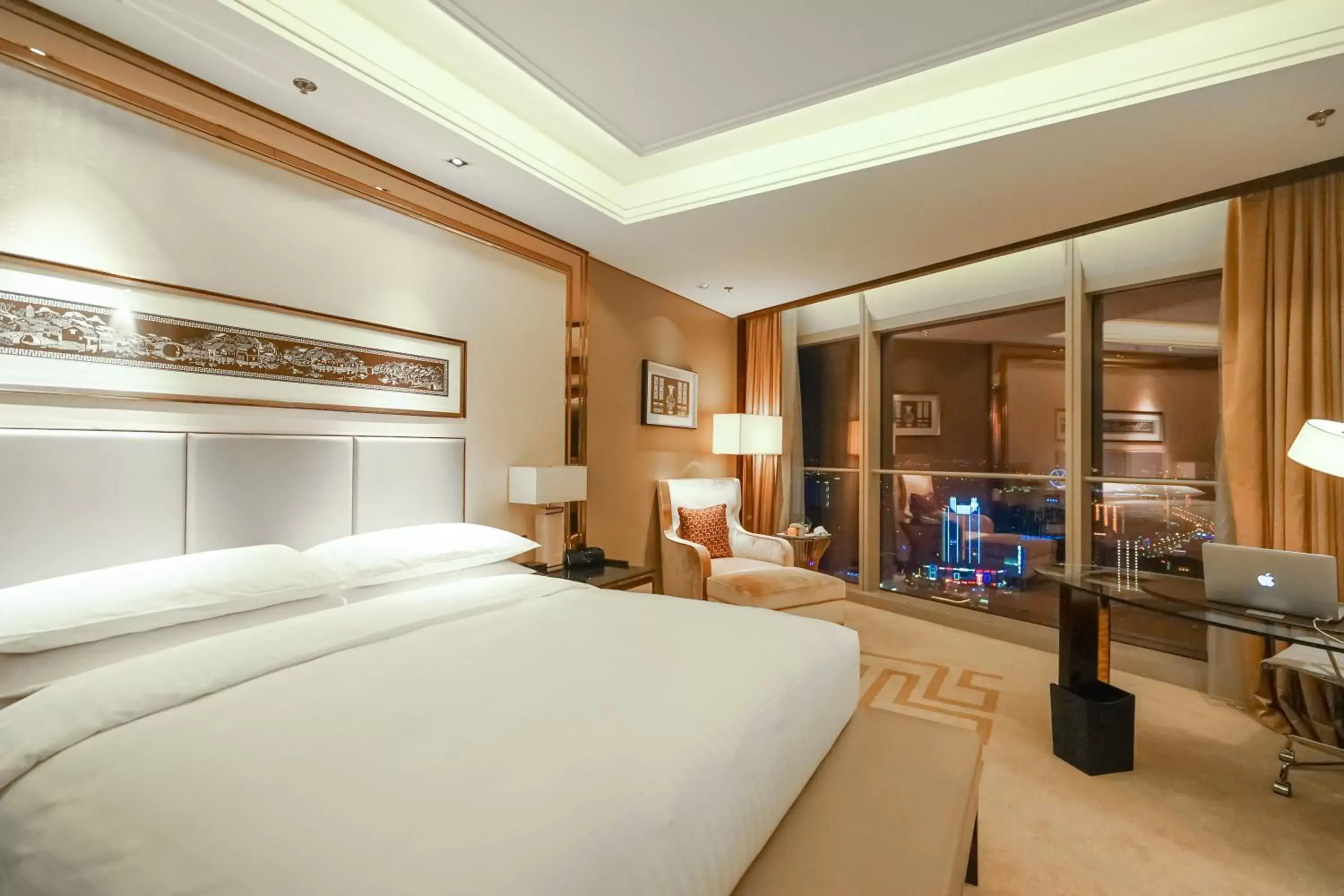 Photo of the whole room in Changzhou Marriott Hotel