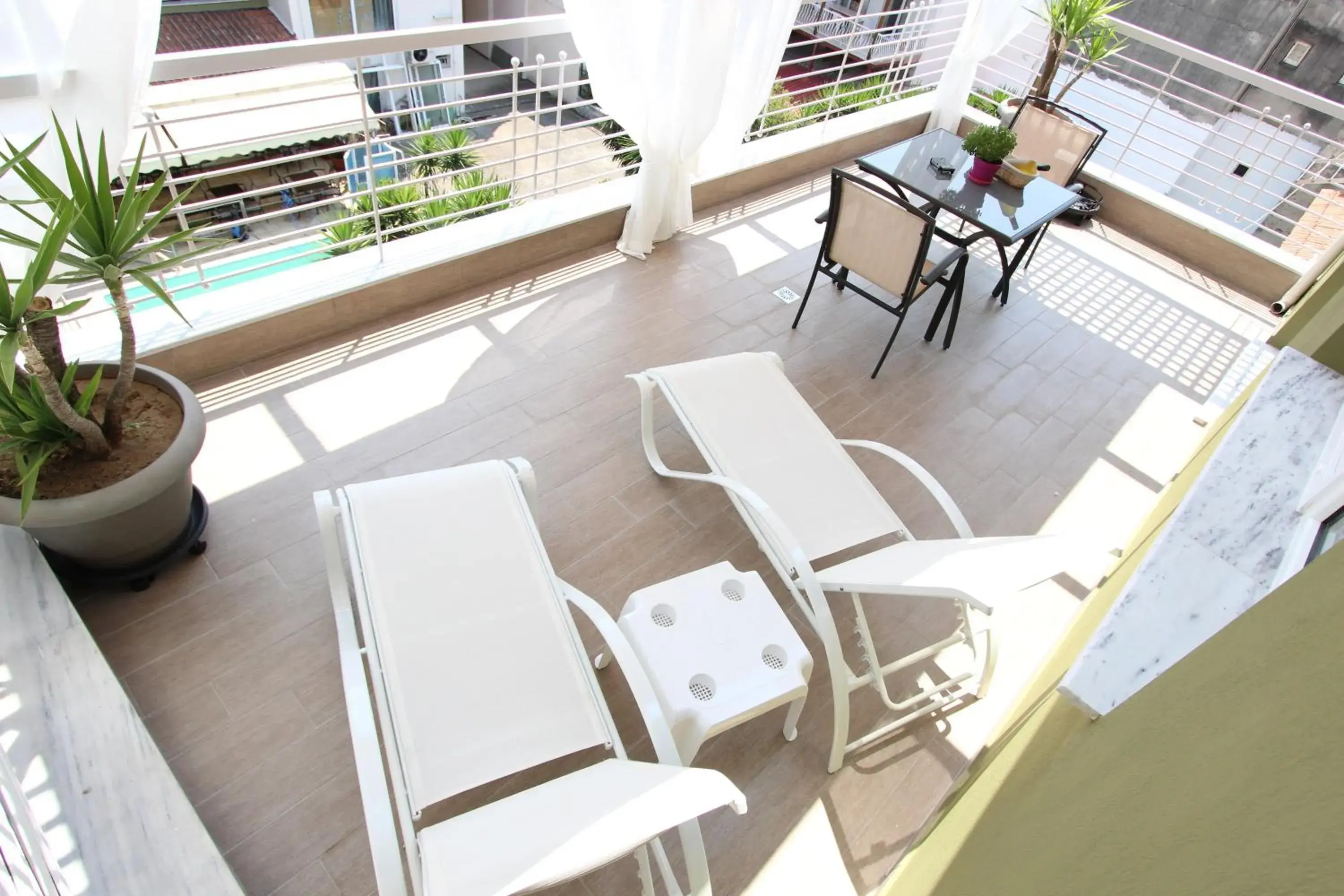 Balcony/Terrace, Patio/Outdoor Area in Hotel Mallas