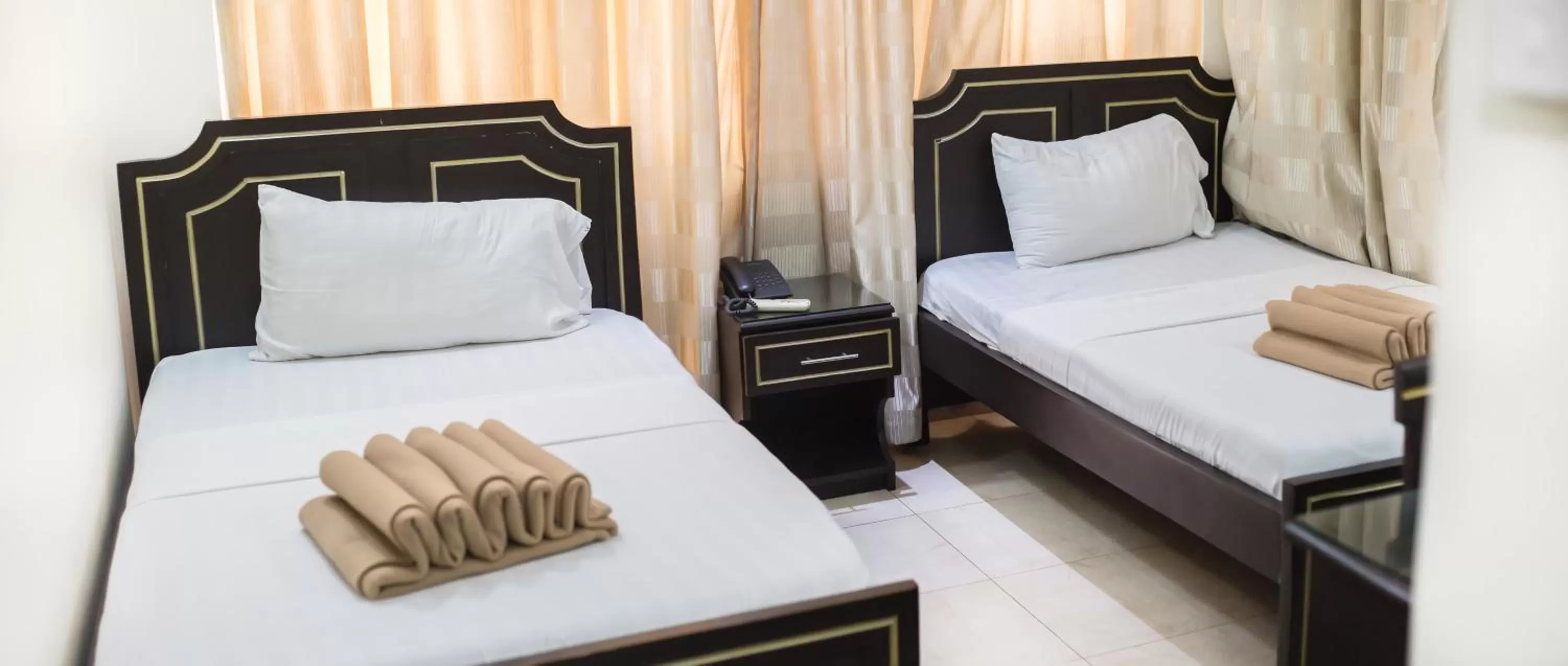 Bed in Sleep Inn Hotel - Kariakoo