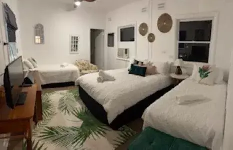 Standard Family Room in The Oasis Hotel Motel Standard Family Room in The Oasis Hotel Motel