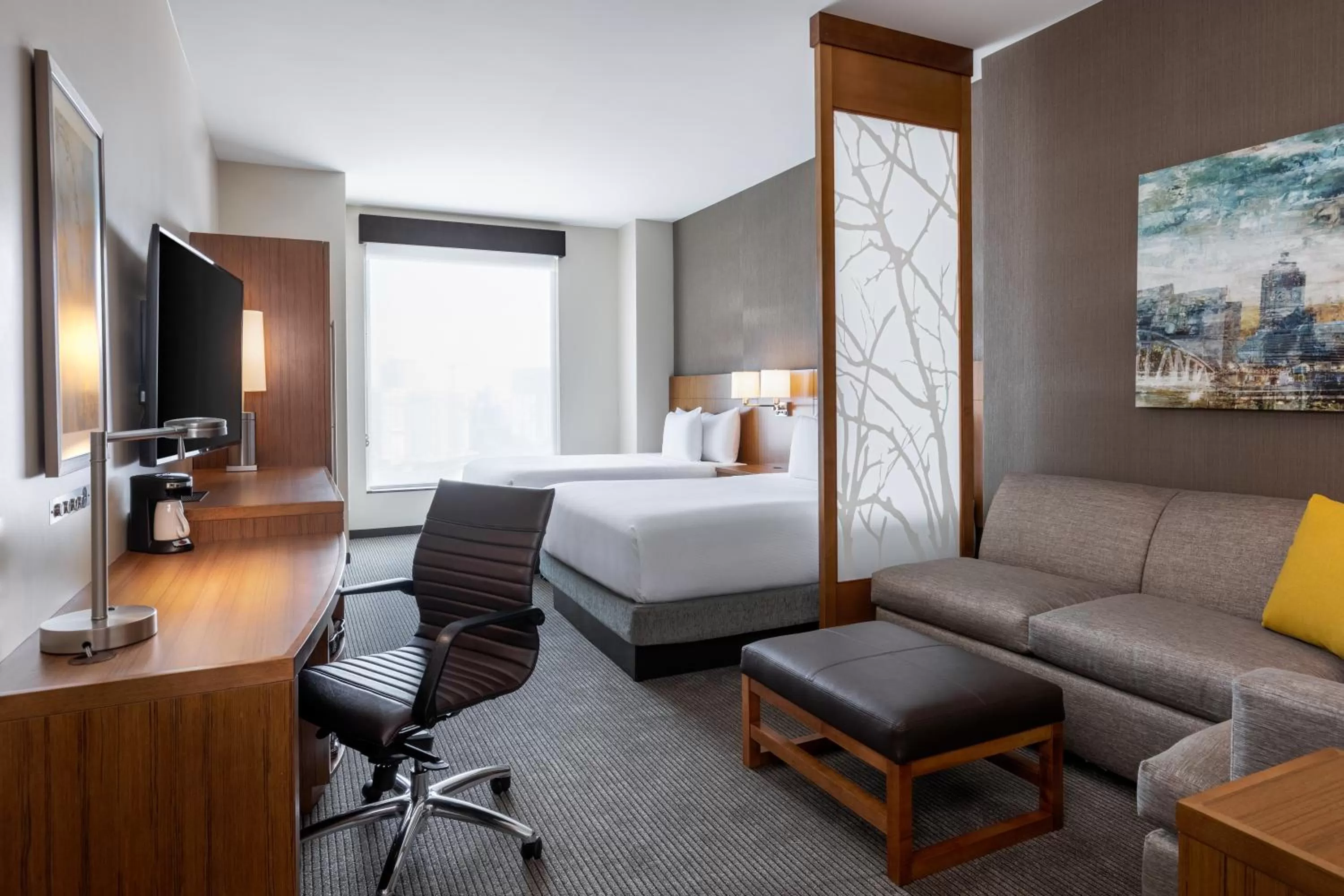 Photo of the whole room, Bed in Hyatt Place Atlanta Centennial Park
