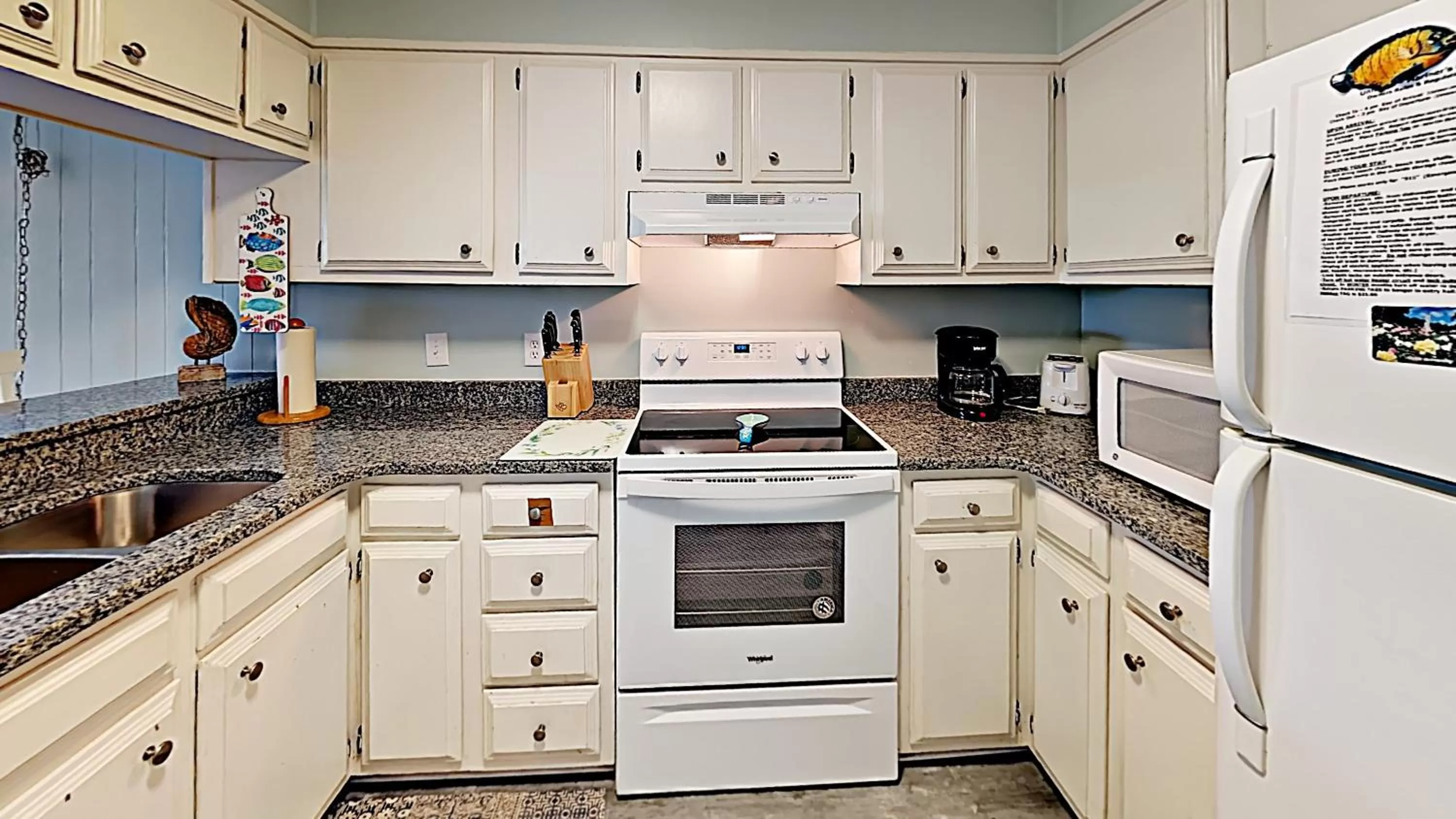 Kitchen or kitchenette in Beach Vacation Condos