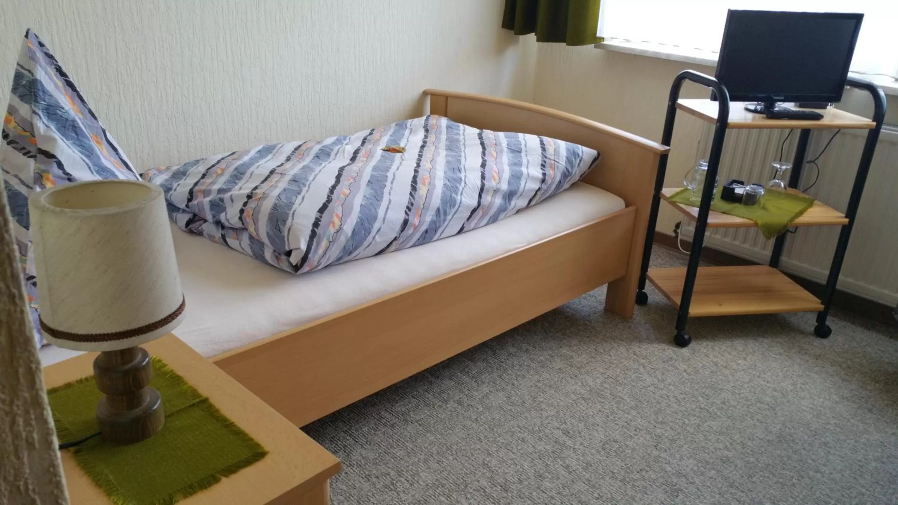 Living room, Bed in Hotel Zur Schanze