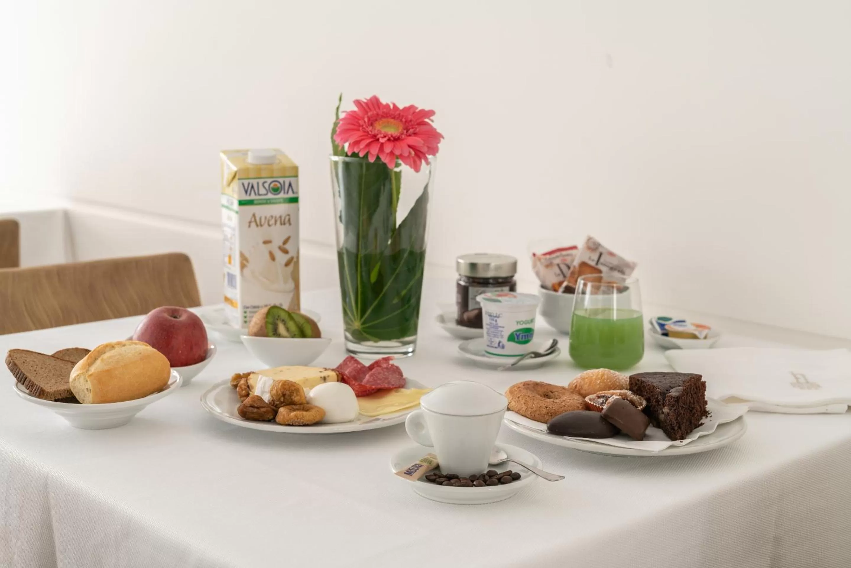 Buffet breakfast in Hotel Palace