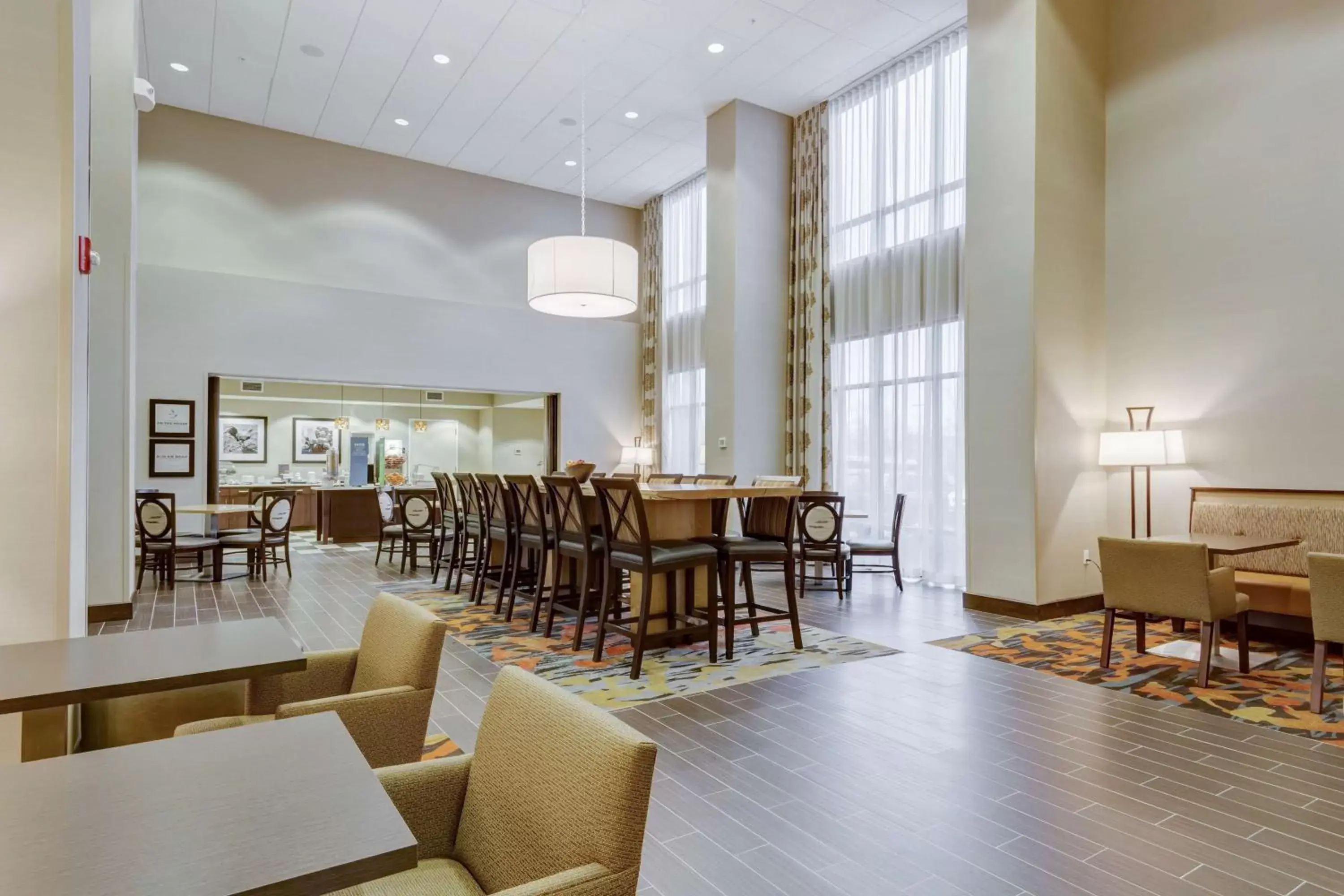 Lobby or reception, Restaurant/Places to Eat in Hampton Inn-St. Louis Wentzville, MO