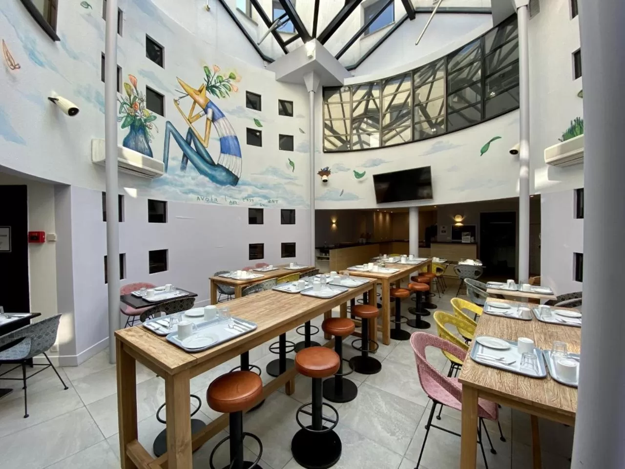 TV and multimedia in Victoria Garden Bordeaux Centre