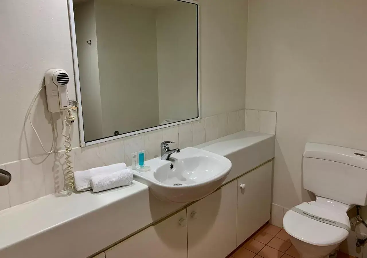 Bathroom in Outrigger Burleigh