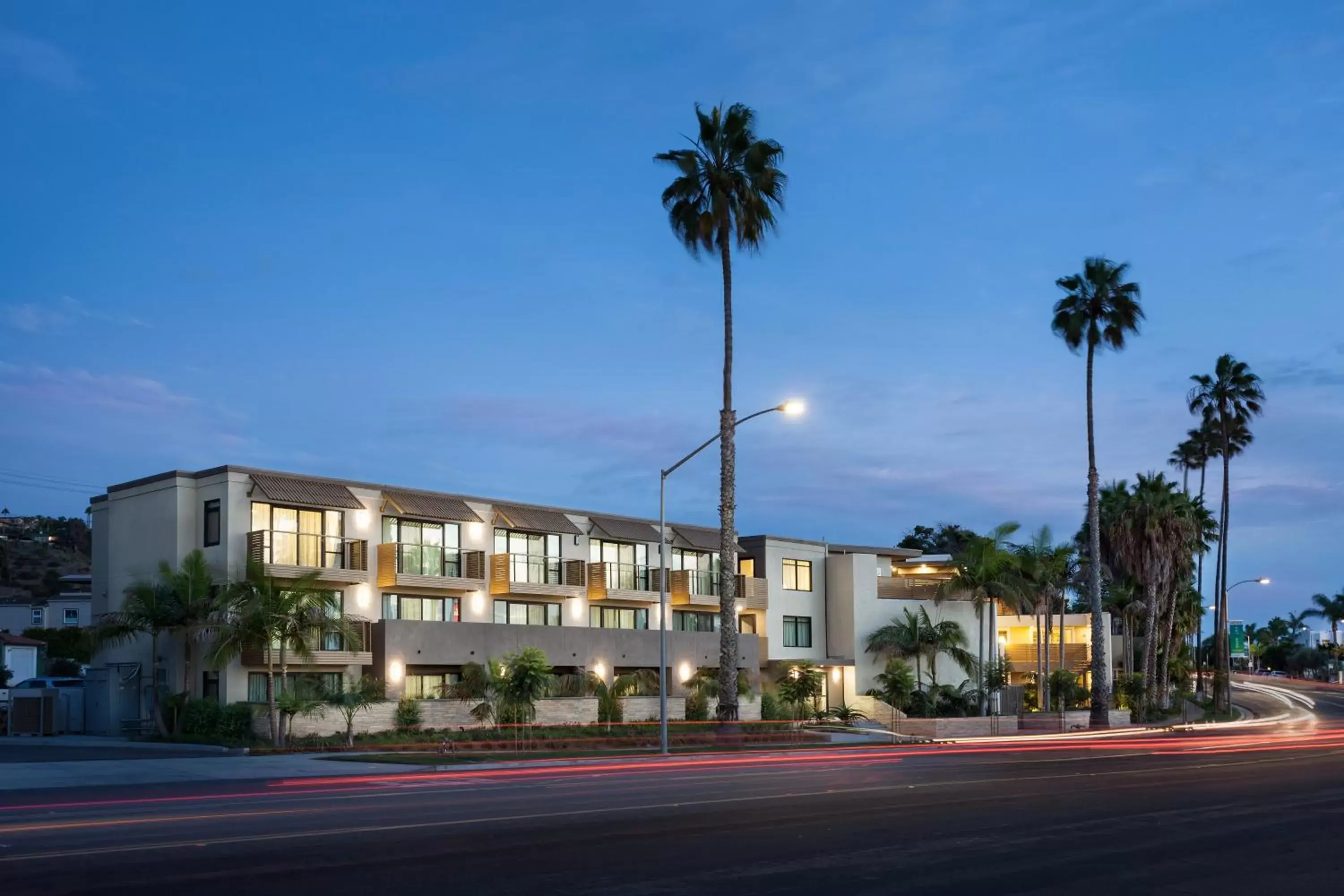Property Building in Holiday Inn Express and Suites La Jolla - Windansea Beach, and IHG Hotel