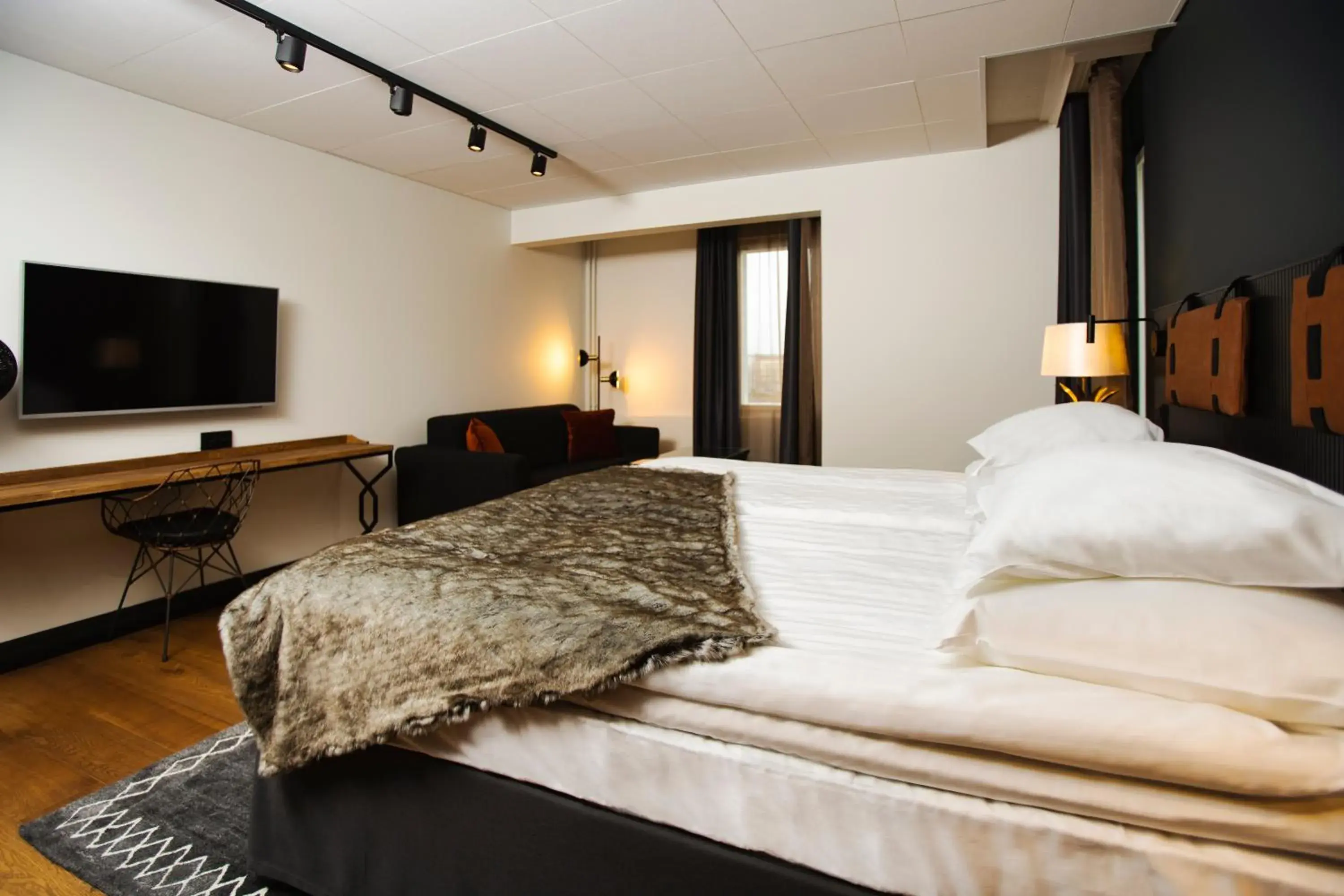 Bedroom, Bed in Original Sokos Hotel Kimmel Joensuu
