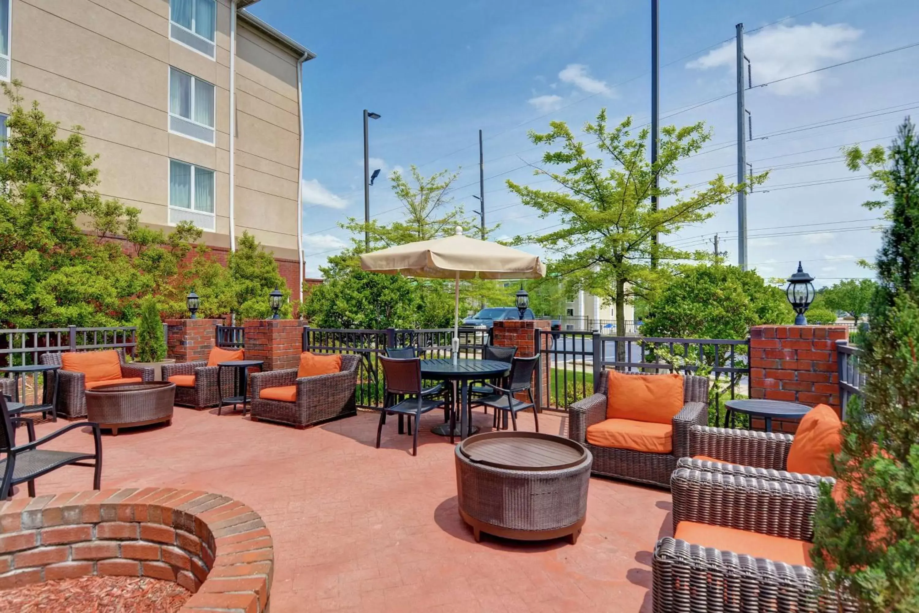 Inner courtyard view in Hilton Garden Inn Hattiesburg