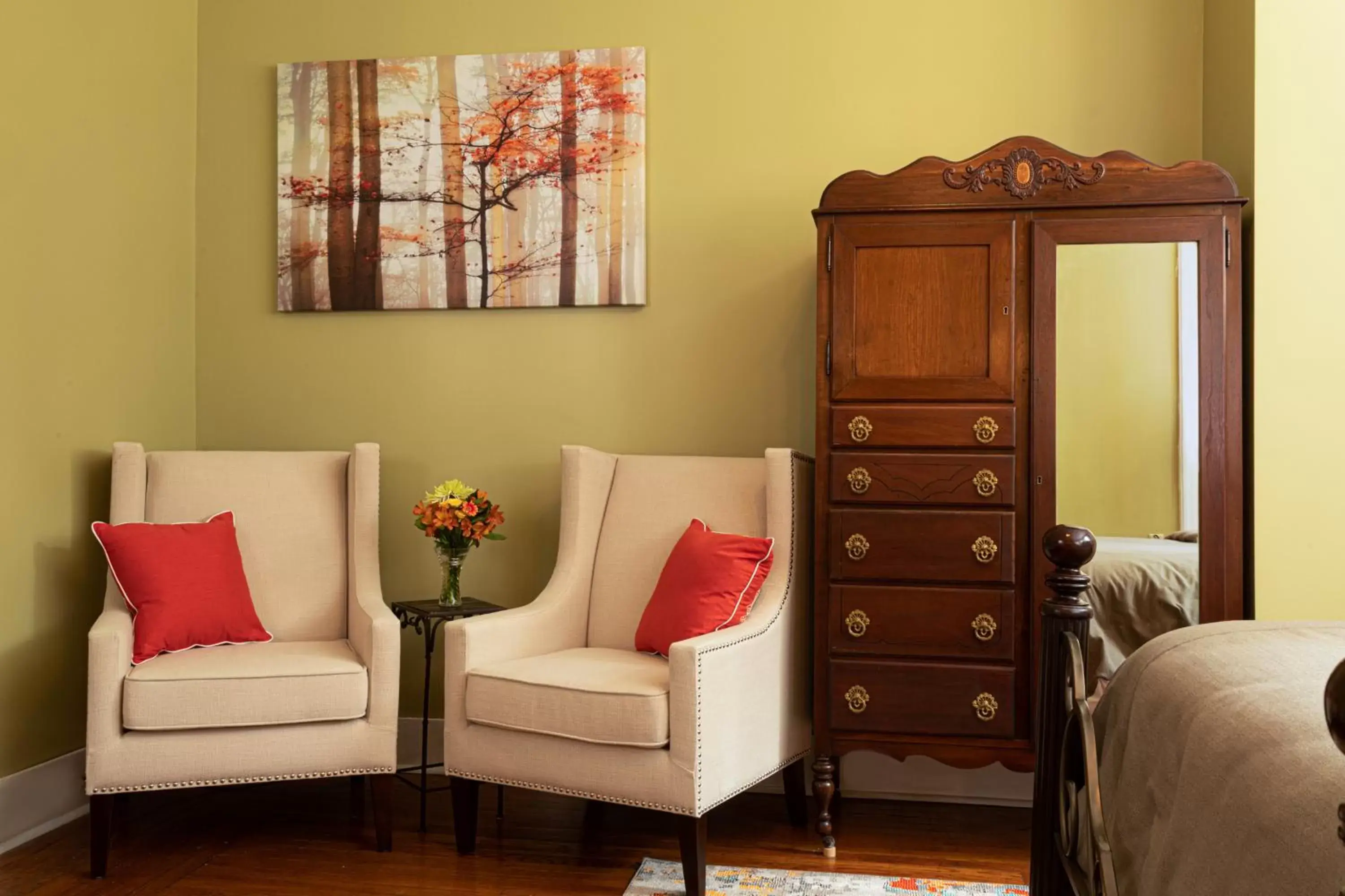 Seating Area in Rosemont Inn