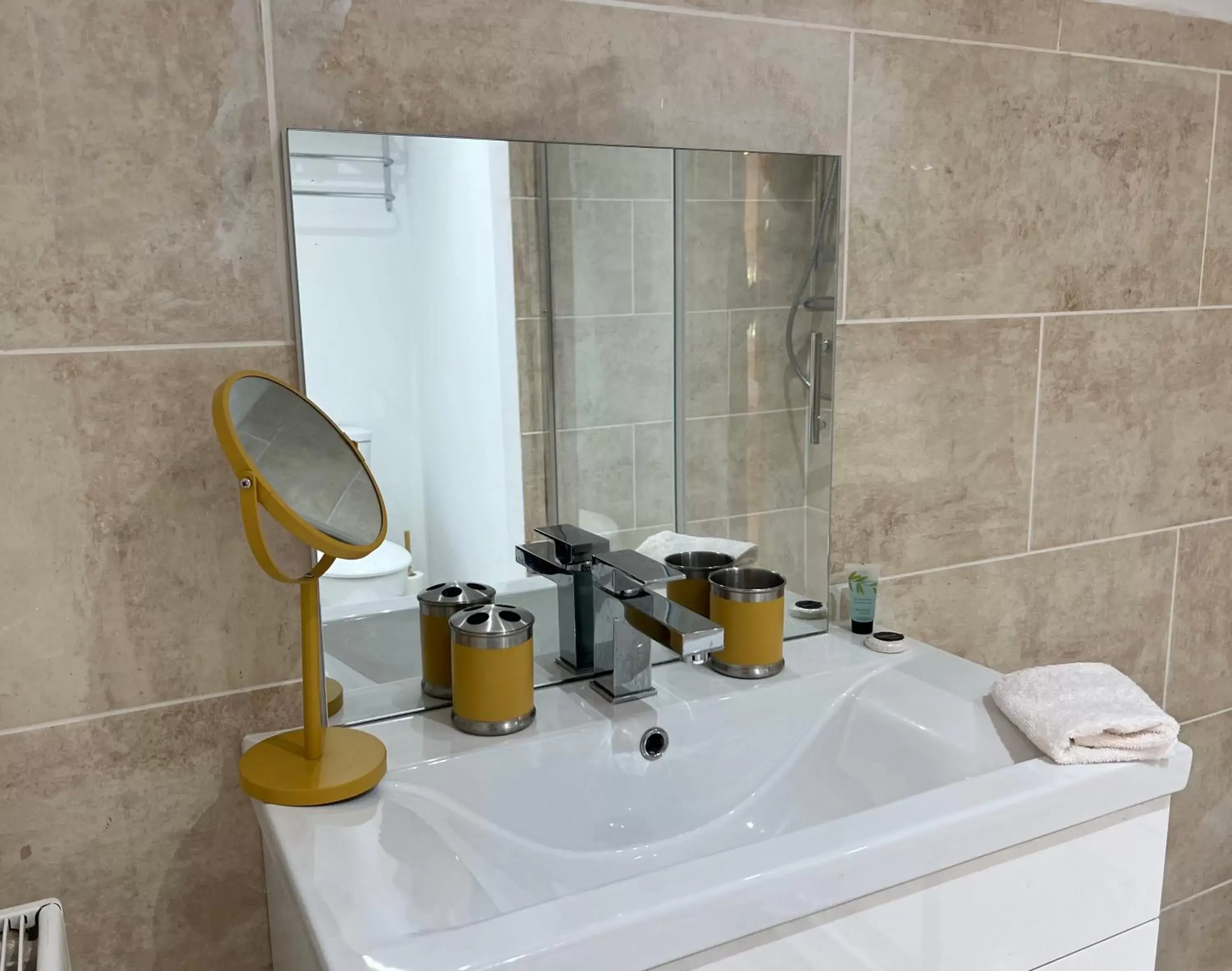 Bathroom in Tumbleweed Cottage