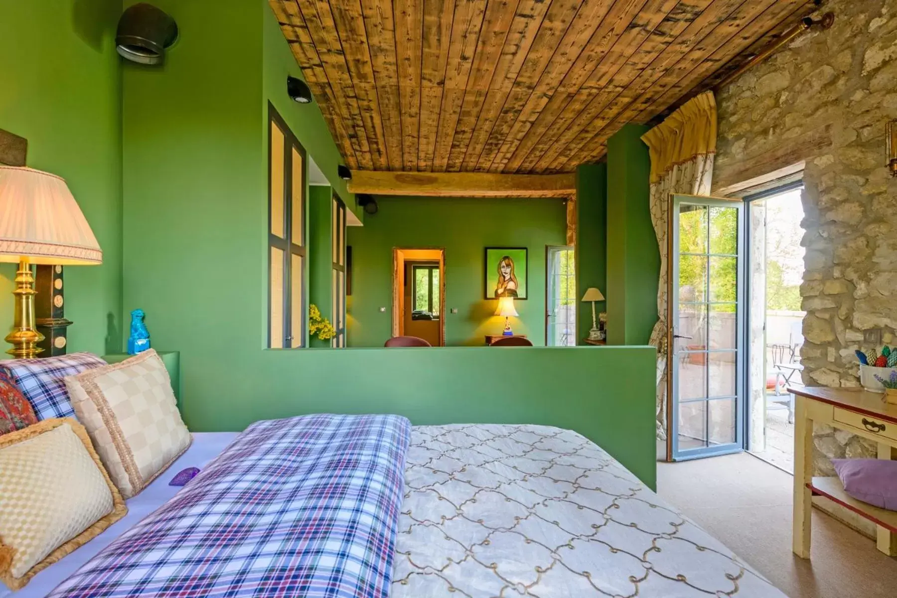 Bedroom, Bed in Bastide de Bellegarde