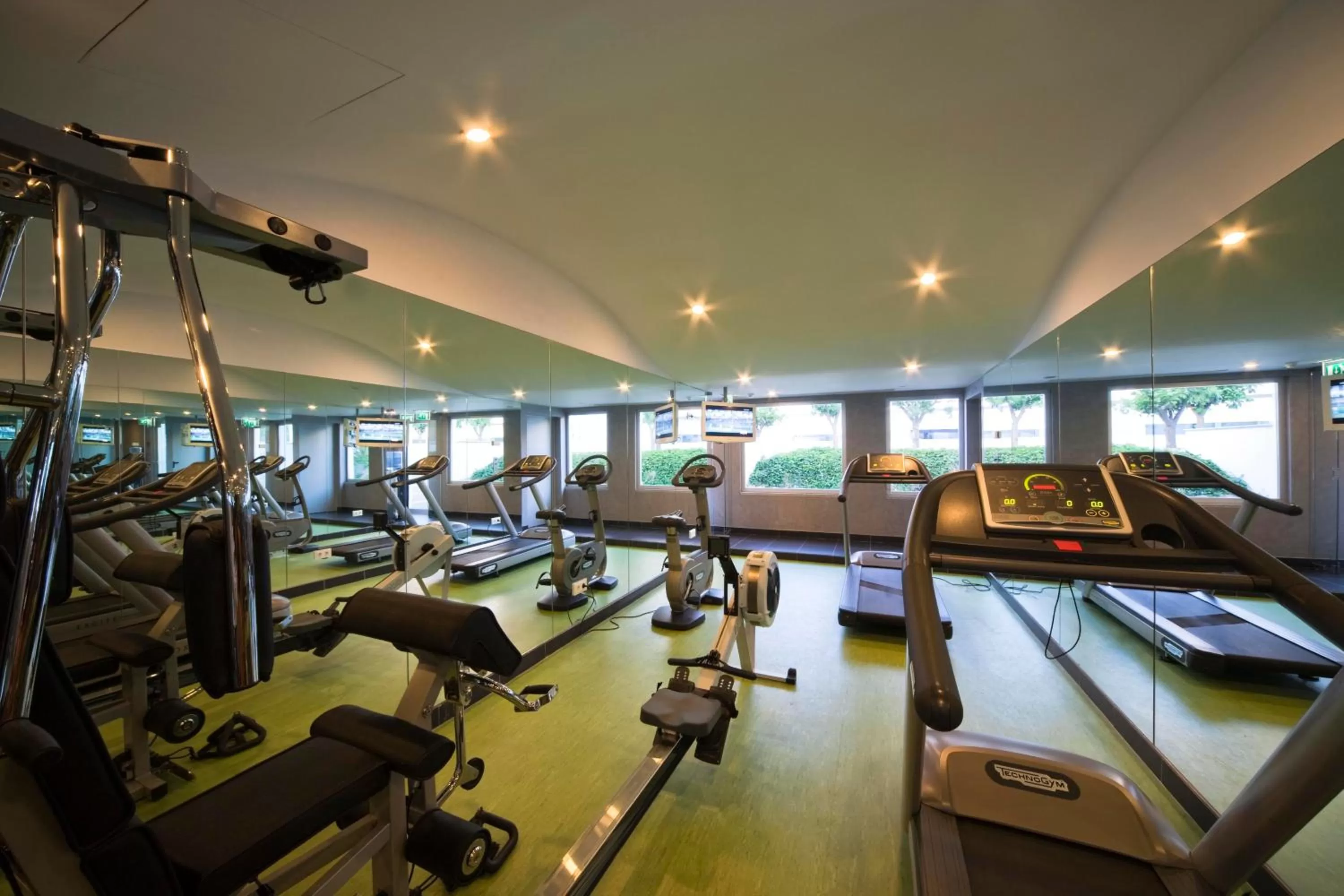 Fitness centre/facilities in M'AR De AR Aqueduto