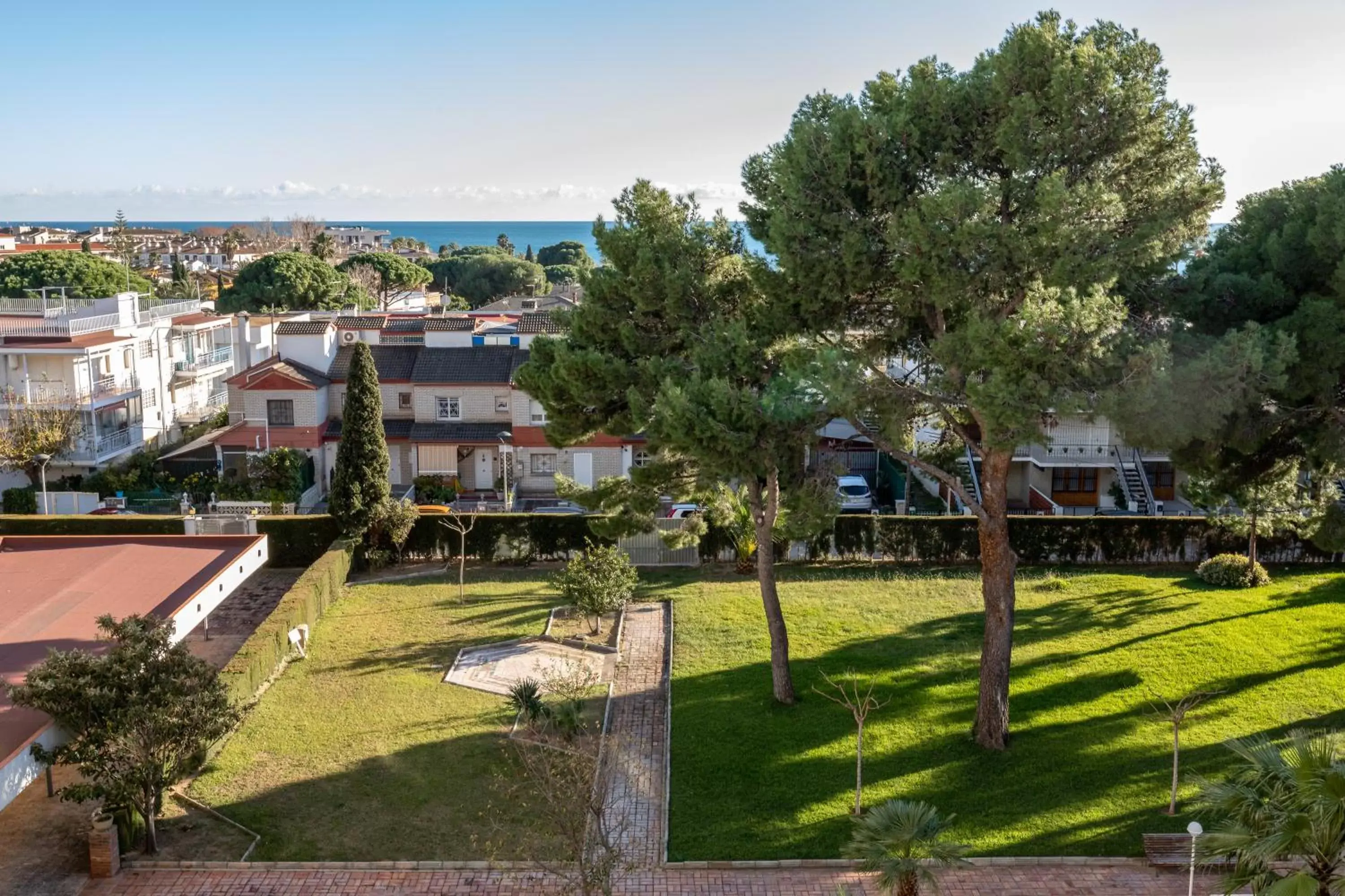 Property building in Agaró Cambrils Apartments