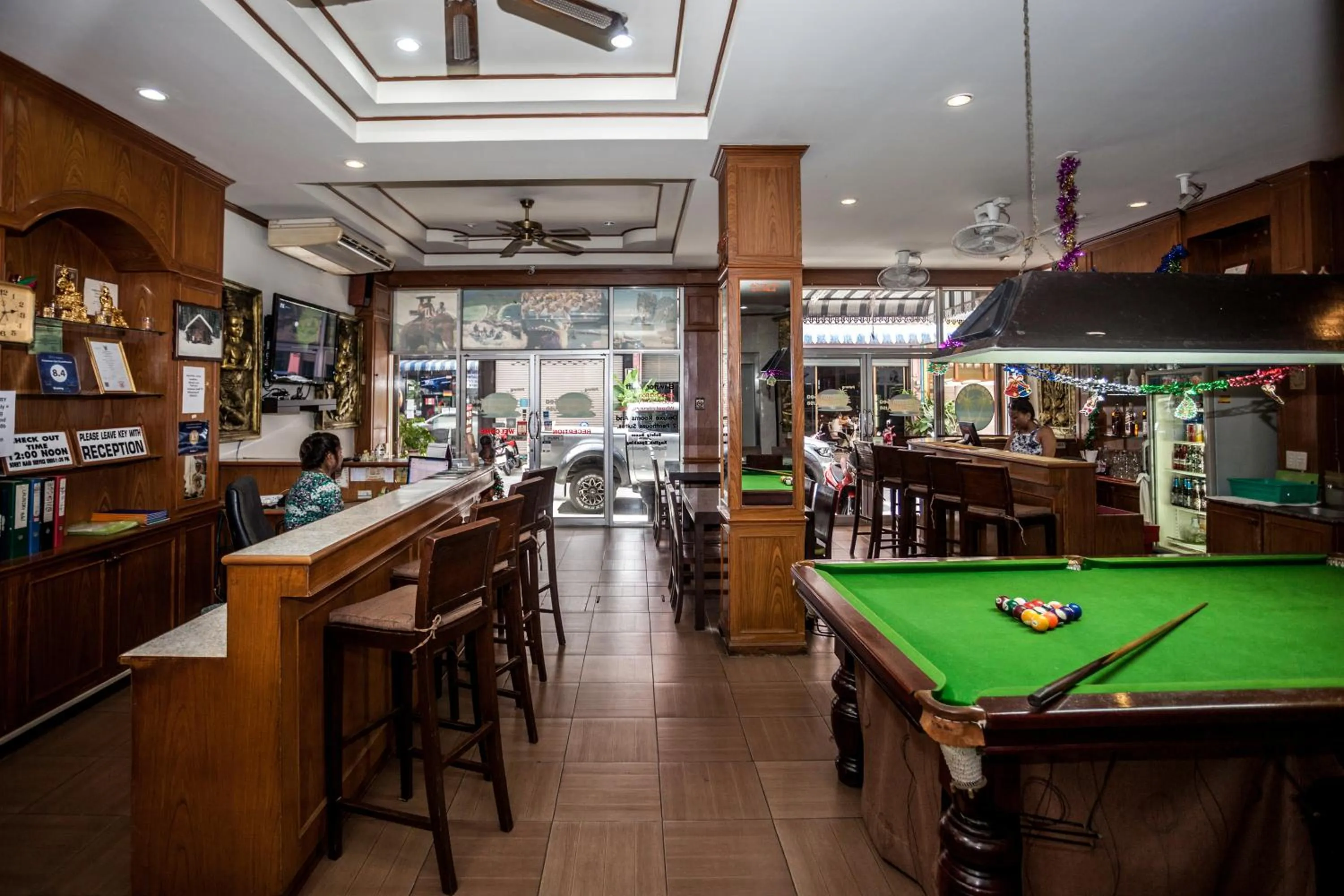 Billiard in Andaman Sea Patong